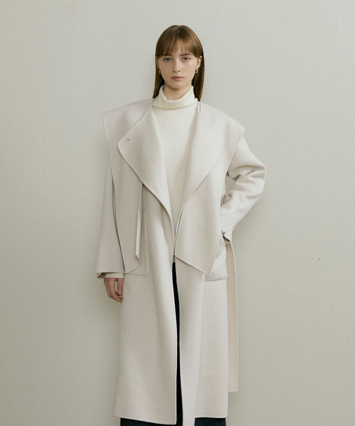 더페니(THE PENNY) ROUND SHAWL LONG COAT