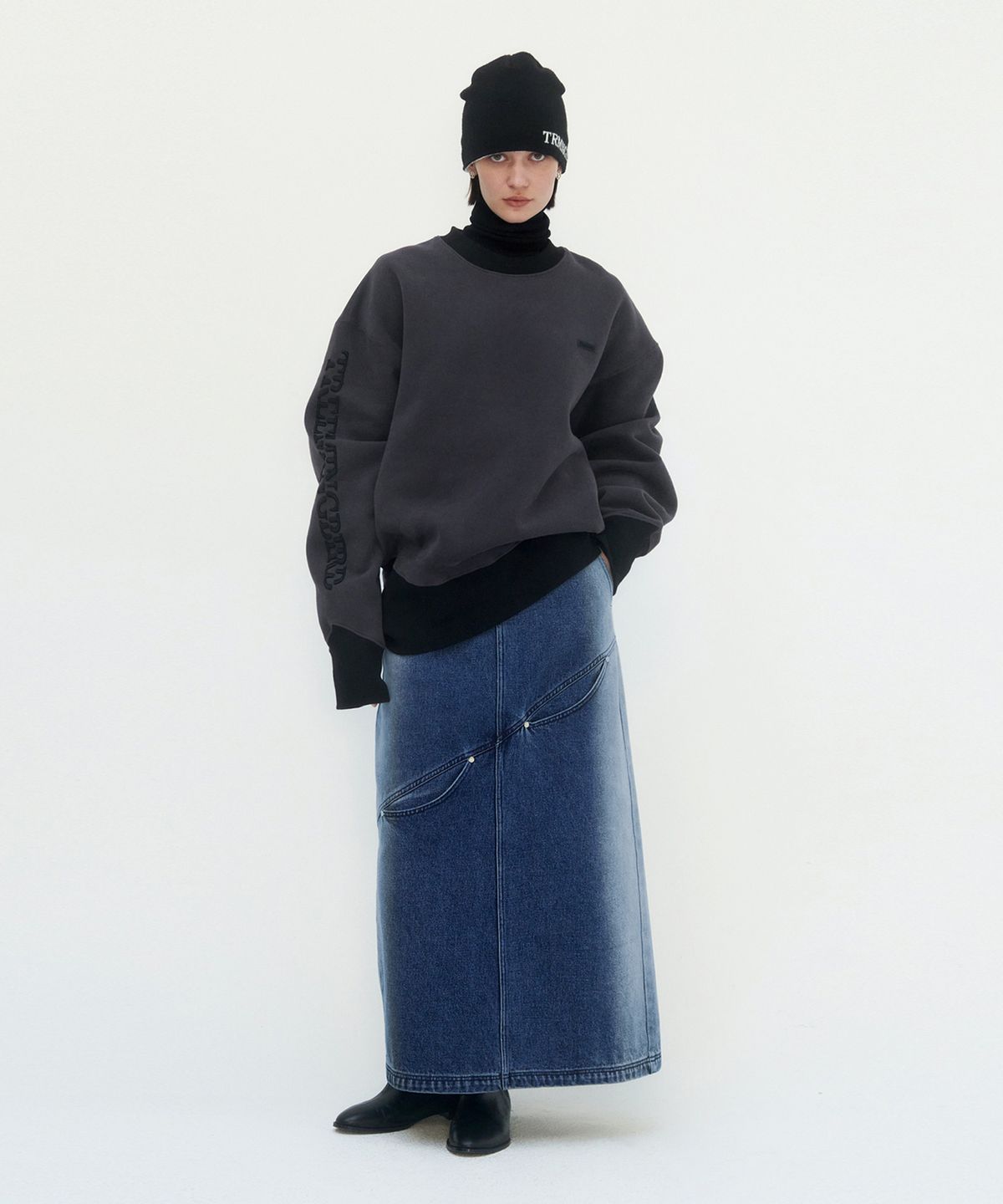 트리밍버드(TREEMINGBIRD) Oblique Line Sweat Shirt [ Charcoal ]