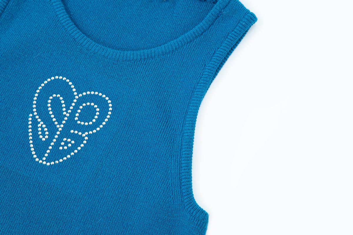 샐러드바구니(SALAD BAGUNI) Hotfix Sleeveless Knit Top - blue