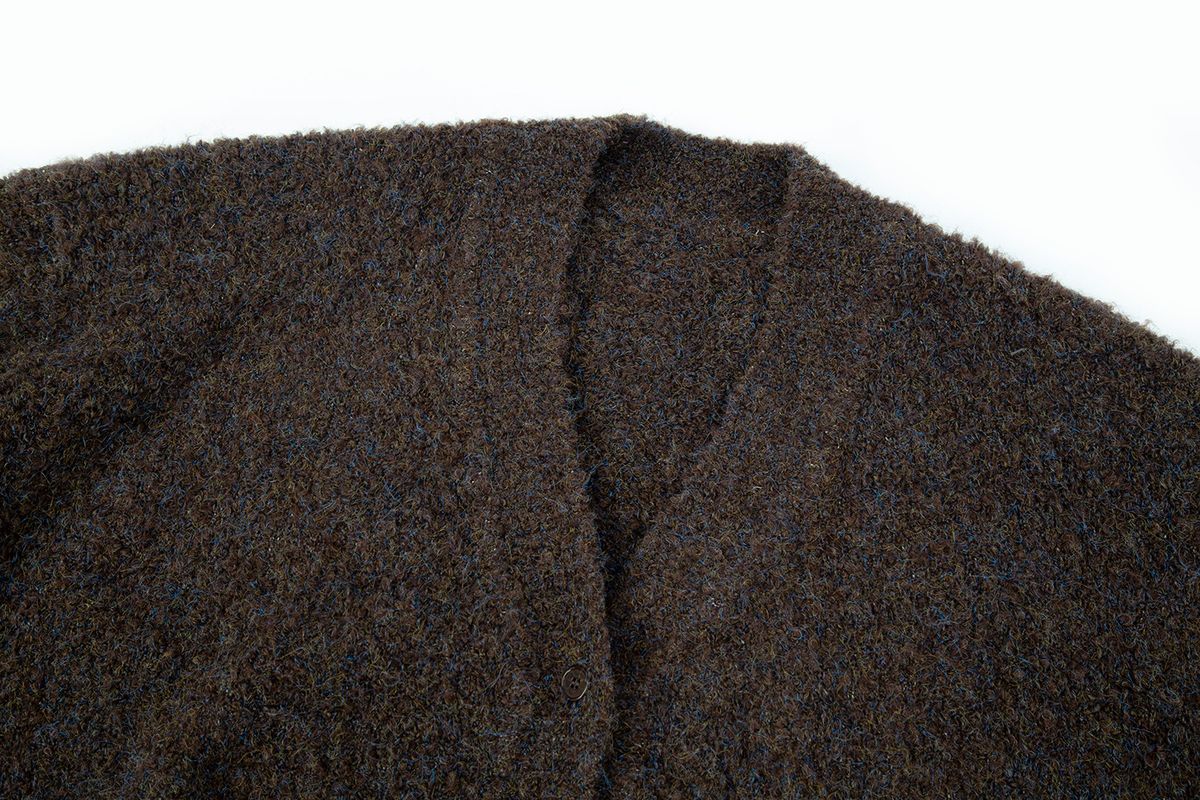 샐러드바구니(SALAD BAGUNI) Oversized Wool Boucle V-neck Cardigan - brown