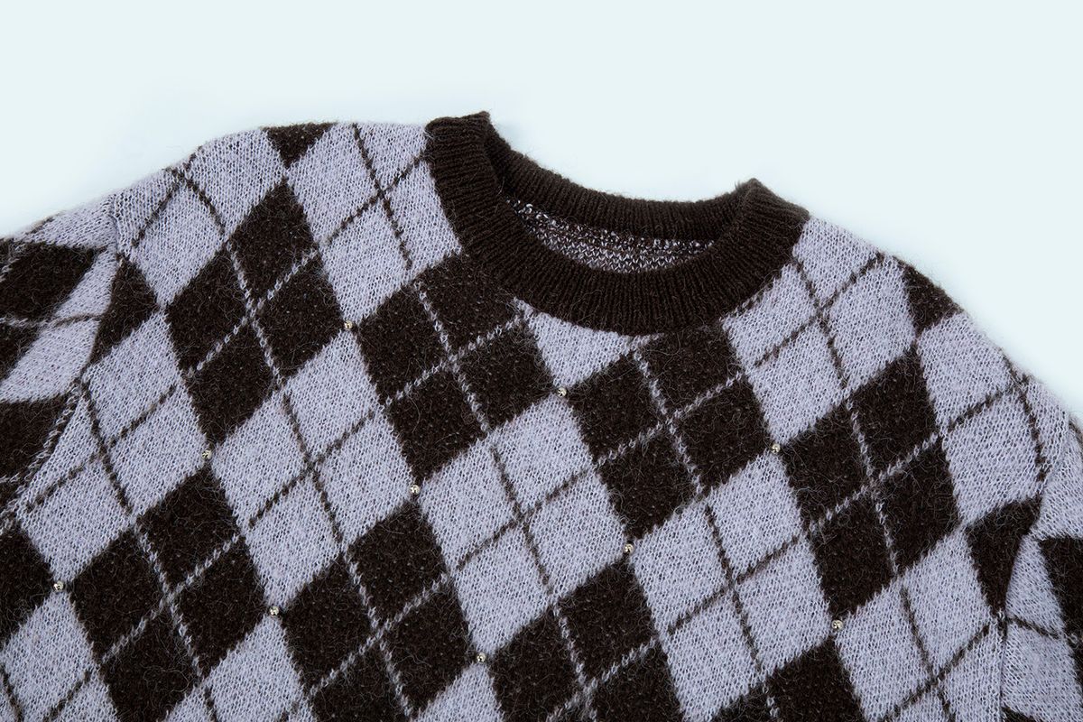 샐러드바구니(SALAD BAGUNI) Argyle Silver Ball Pullover - purple brown