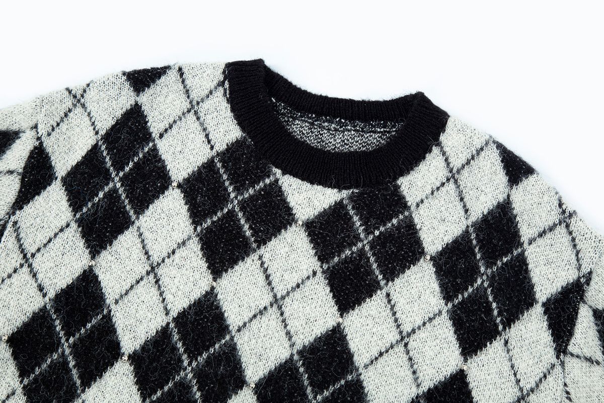 샐러드바구니(SALAD BAGUNI) Argyle Silver Ball Pullover - ivory black