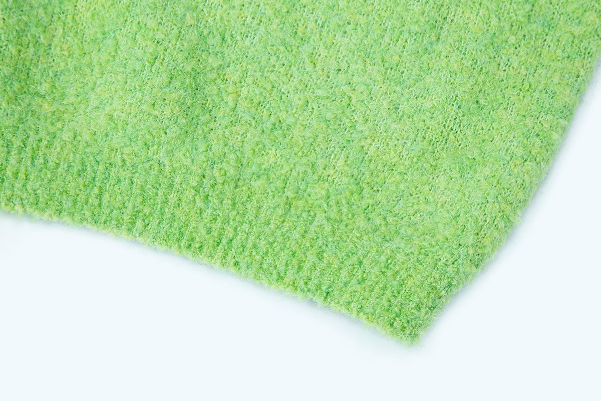 샐러드바구니(SALAD BAGUNI) Wool Boucle V-neck Pullover - lime