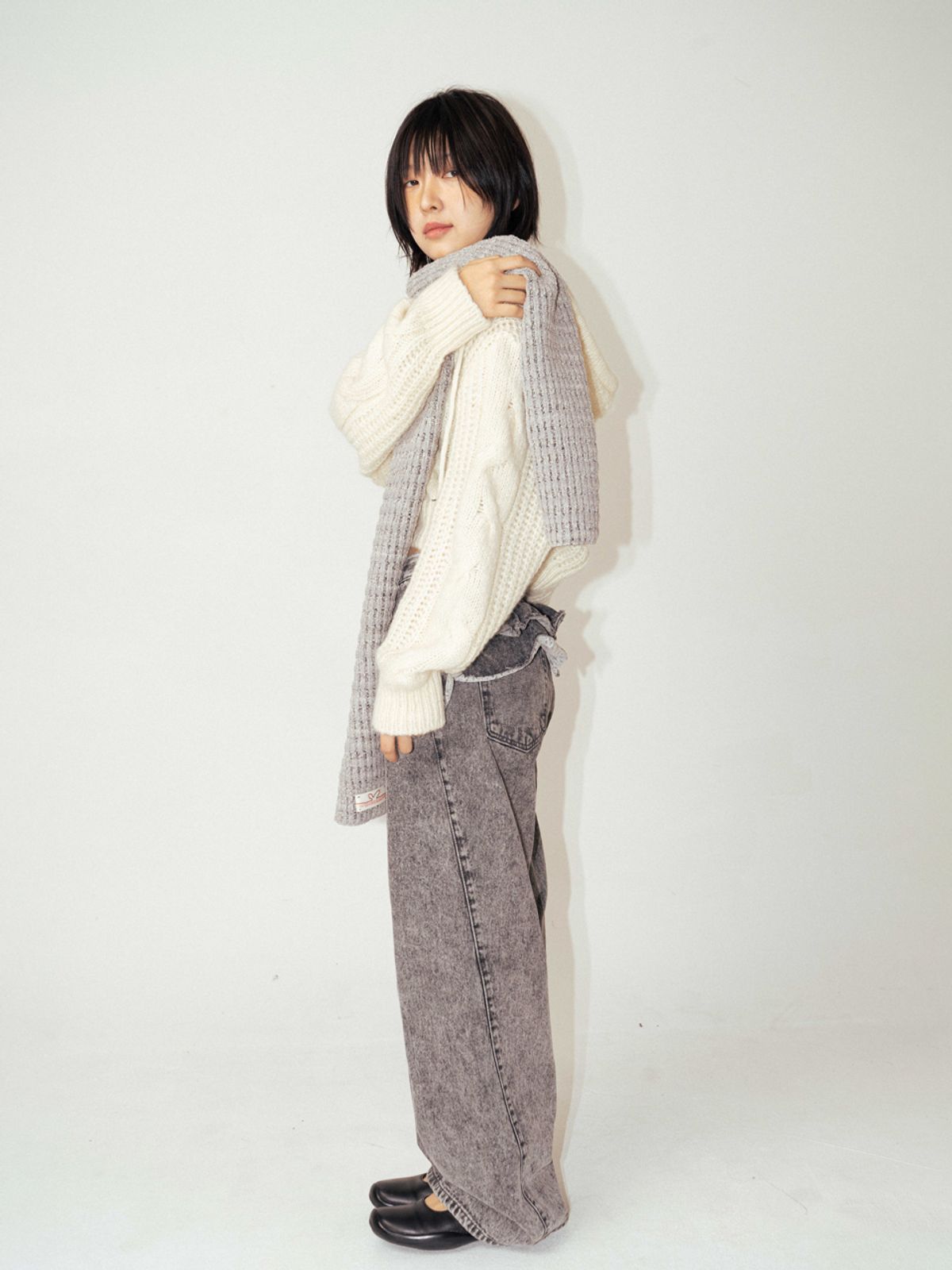 무음(MUWM) 부클 스트라이프 머플러 Boucle Stripe Muffler (2colors)