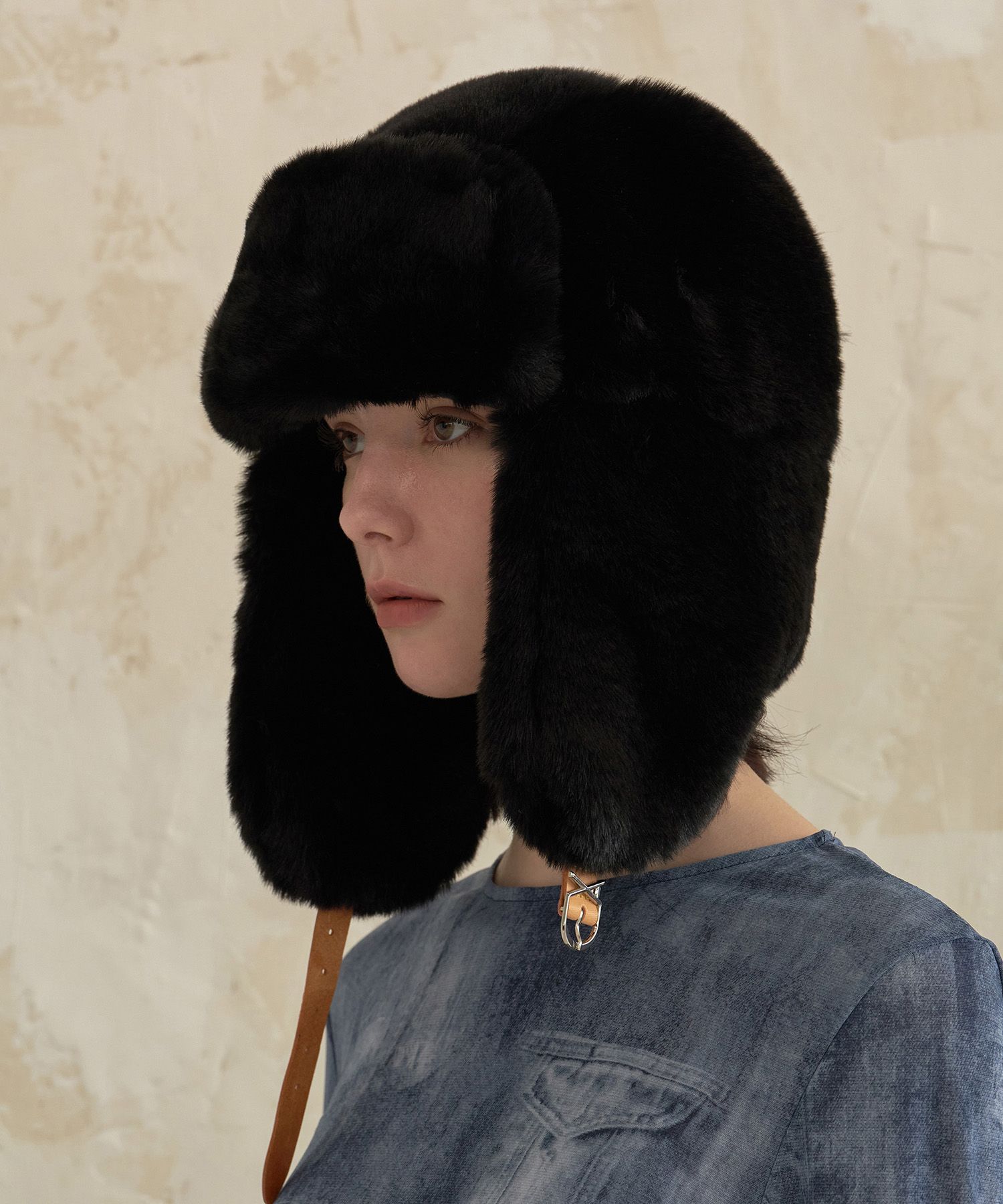 MUSINSA | VARZAR VA Stud Buckle Fur Trooper Hat Black