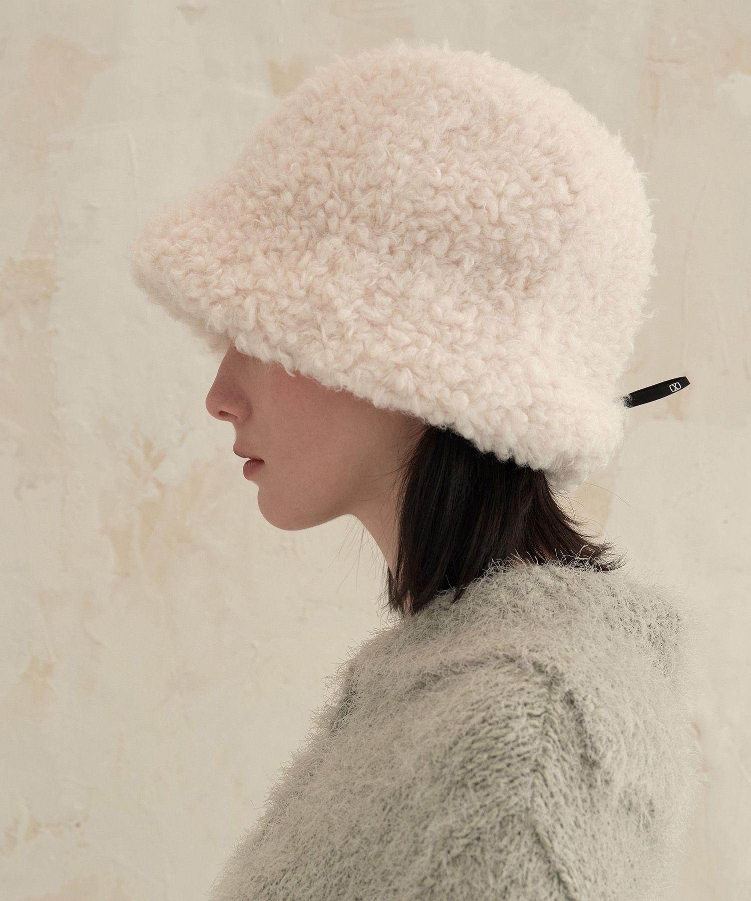 ★VARZAR★ VA Square Long Label Fleece Tulip Hat Cream MUSINSA | VARZAR VA Square Long Label Fleece Tulip Hat Cream