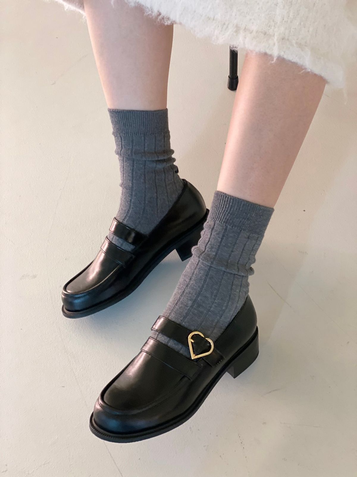 쥬다르(JEU DART) heart round loafer