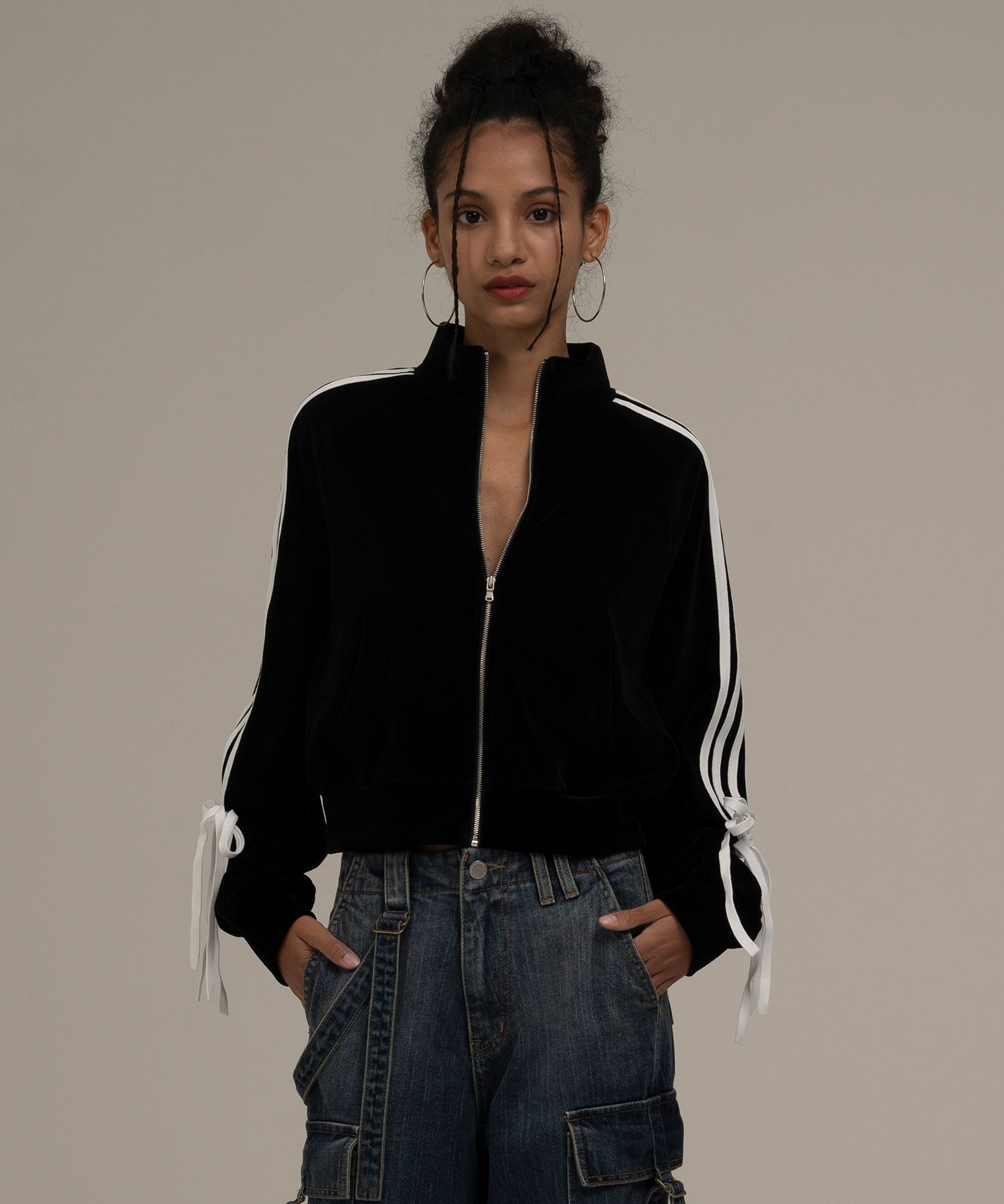 MUSINSA | MIDNIGHT MOVE 4 line zip up (black)