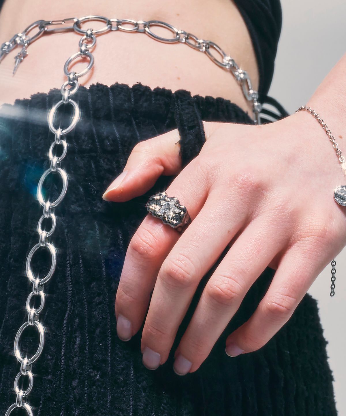 센티멍(SENTIMENTS) NO.323 [BLACK] GEOMETRY STAR RING