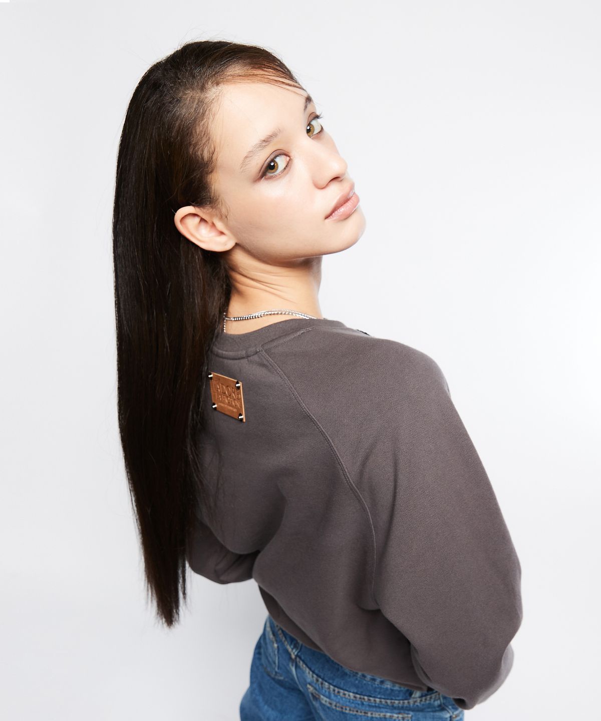 라티젠(LARTIGENT) L7 WAFFLE KNIT SWEATSHIRT(CHARCOAL)