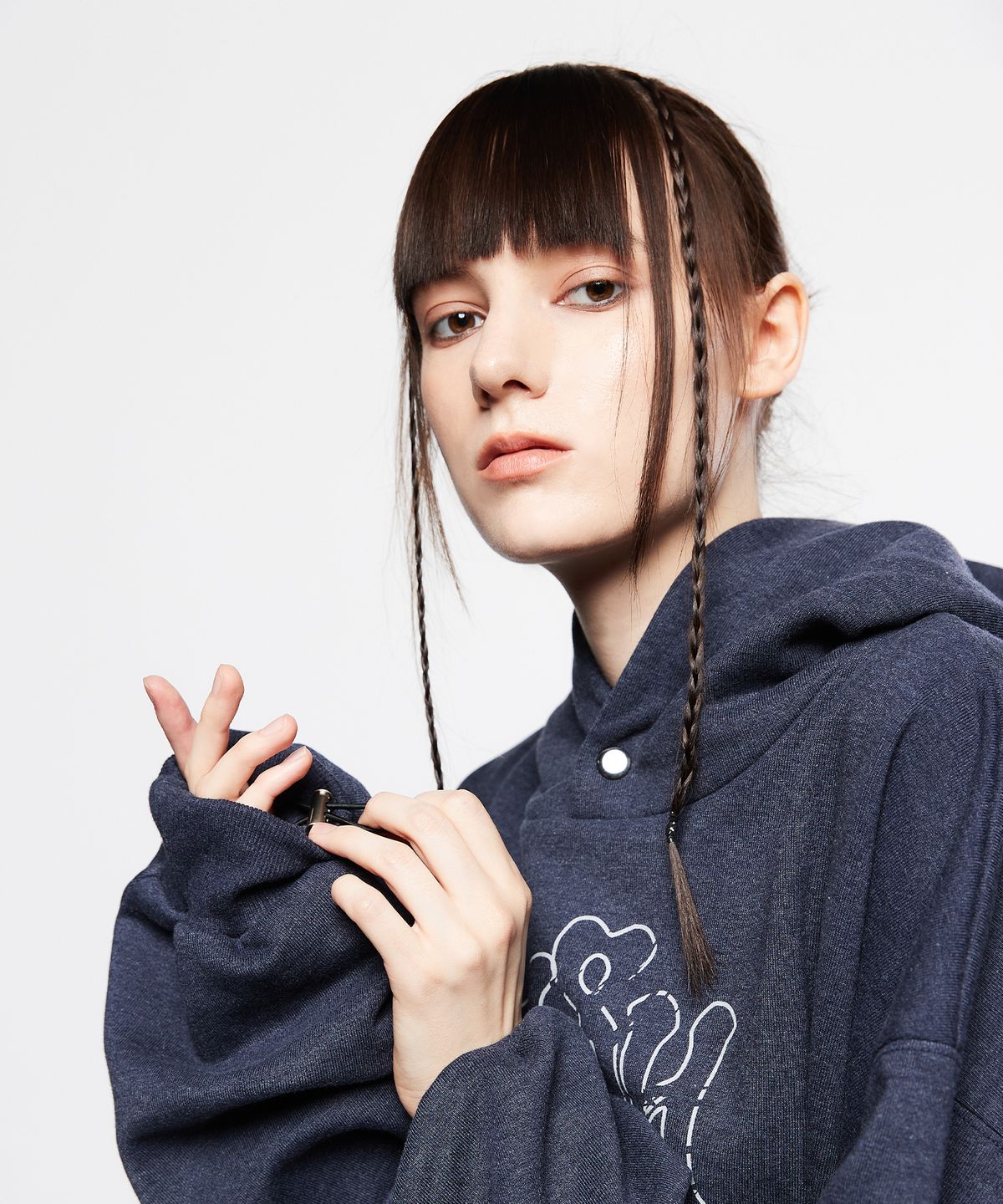 라티젠(LARTIGENT) L7 OVER STRING HOODIE(NAVY)
