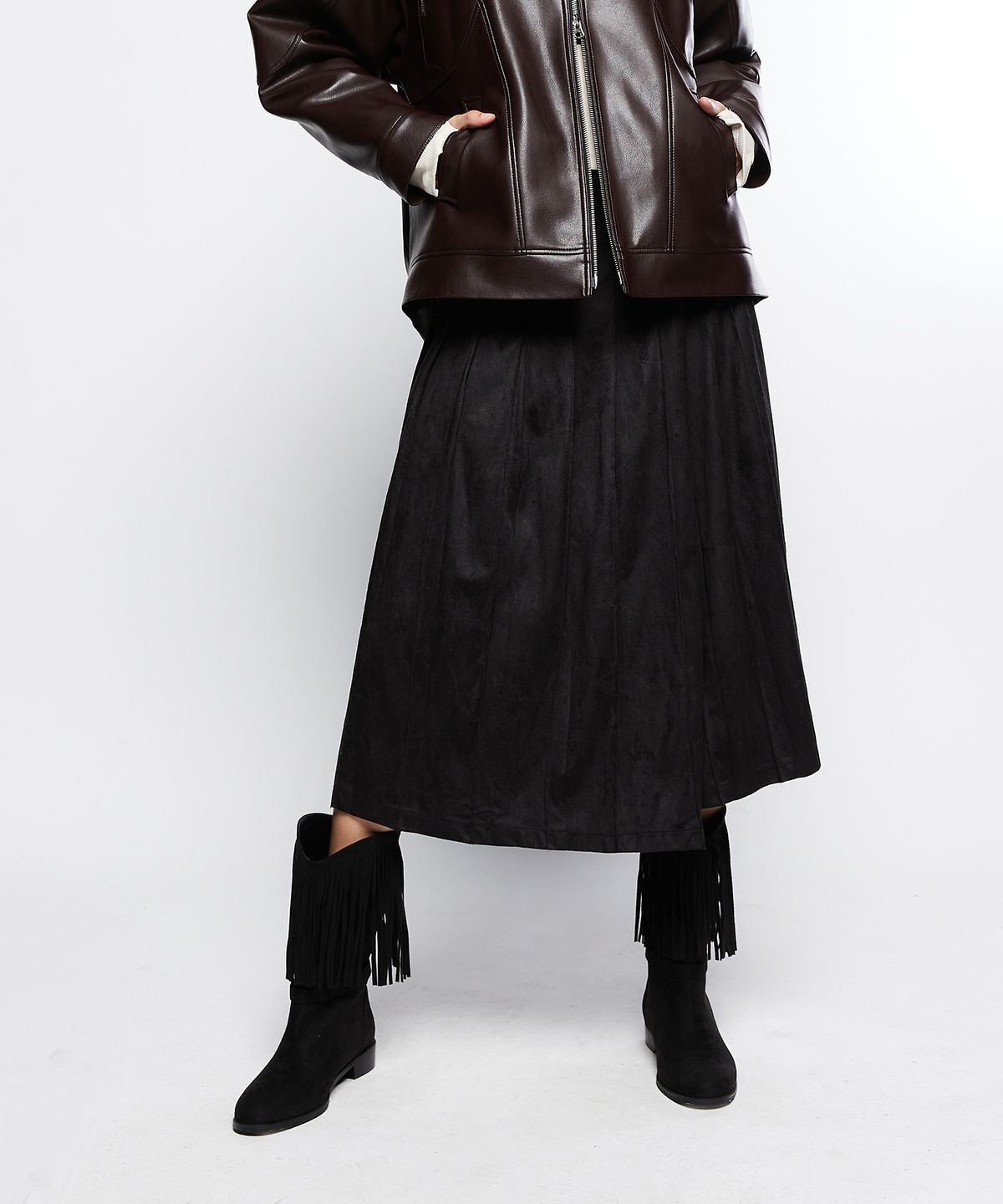 라티젠(LARTIGENT) L7 PLEATED WRAP SKIRT(BLACK)