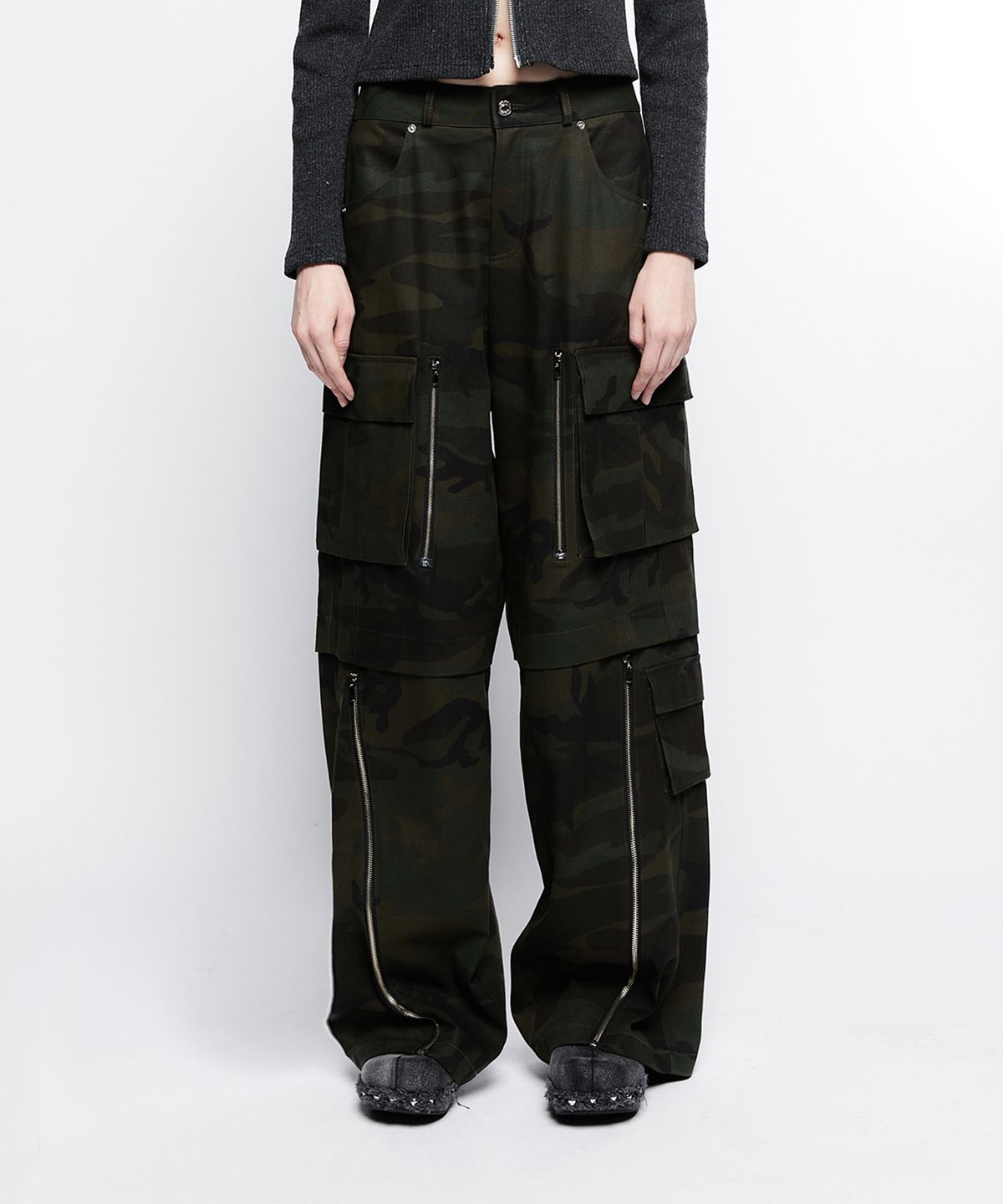 라티젠(LARTIGENT) L7 WIDE POCKET PANTS(KHAKI)
