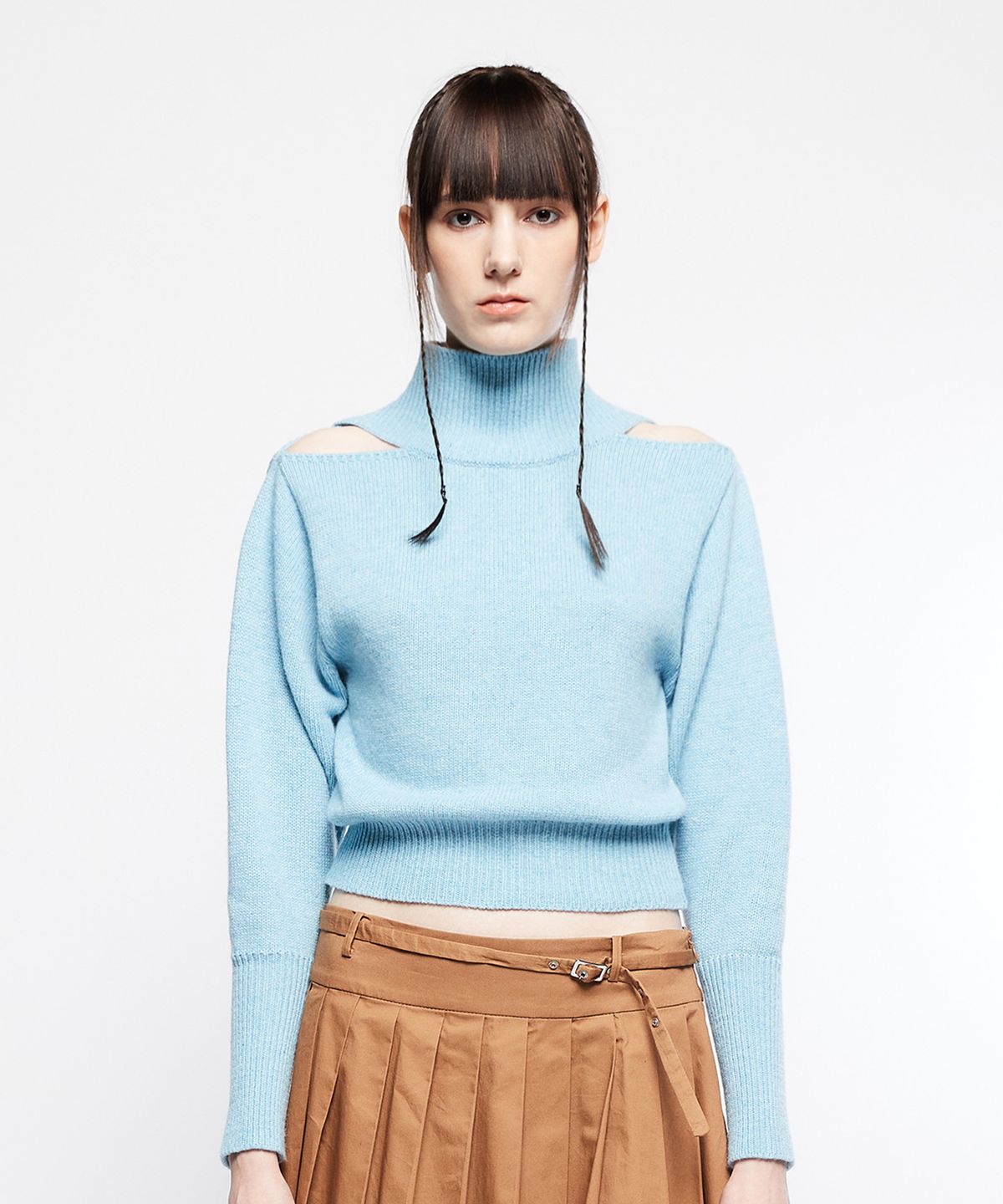 라티젠(LARTIGENT) L7 OPEN SHOULDER KNIT(SKY BLUE)