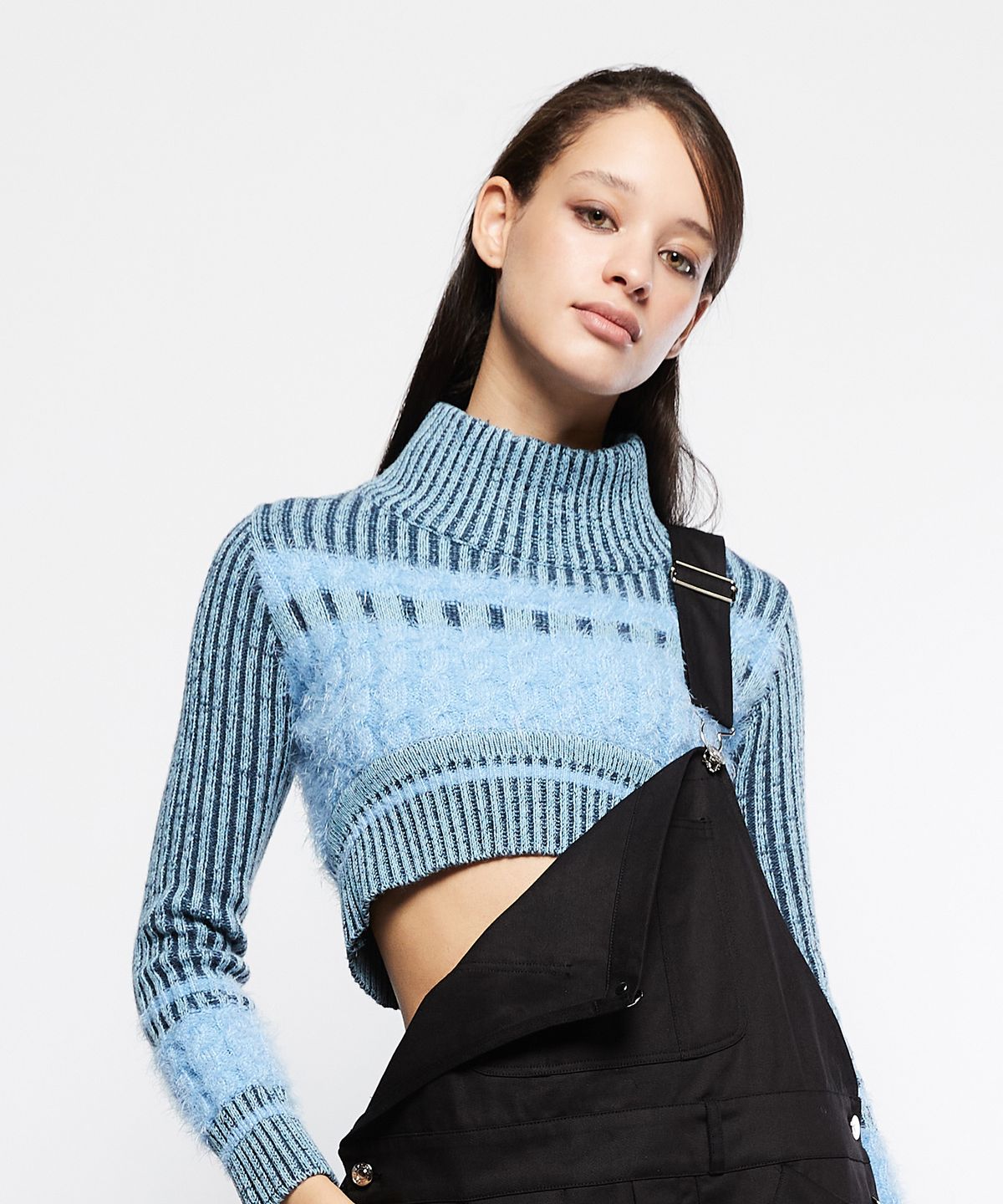 라티젠(LARTIGENT) L7 COLORBLOCK KNIT BOLERO(NAVY)