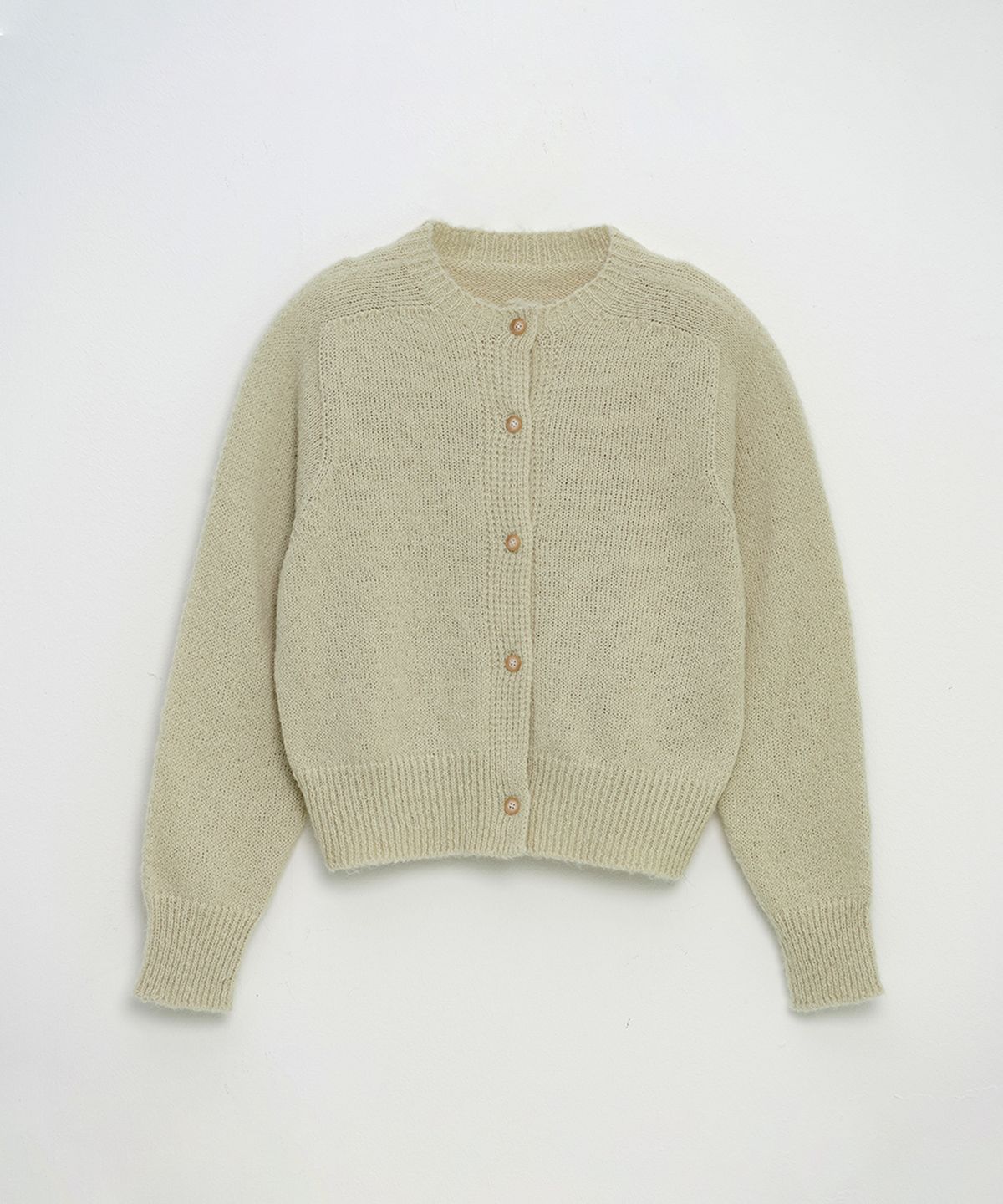 셀리테일즈(CELITAILS) WHOLEGARMENT BUTTON CARDIGAN_BEIGE