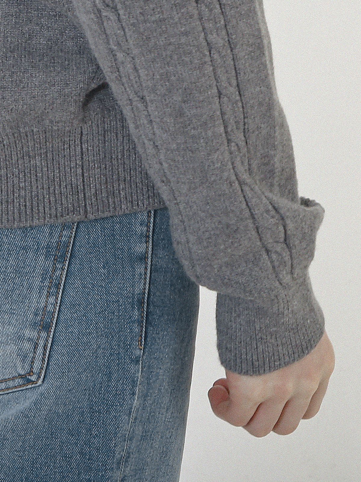 챈세스노이(CHANCE'S NOI) Modal Cable Collar Knit (Charcoal)