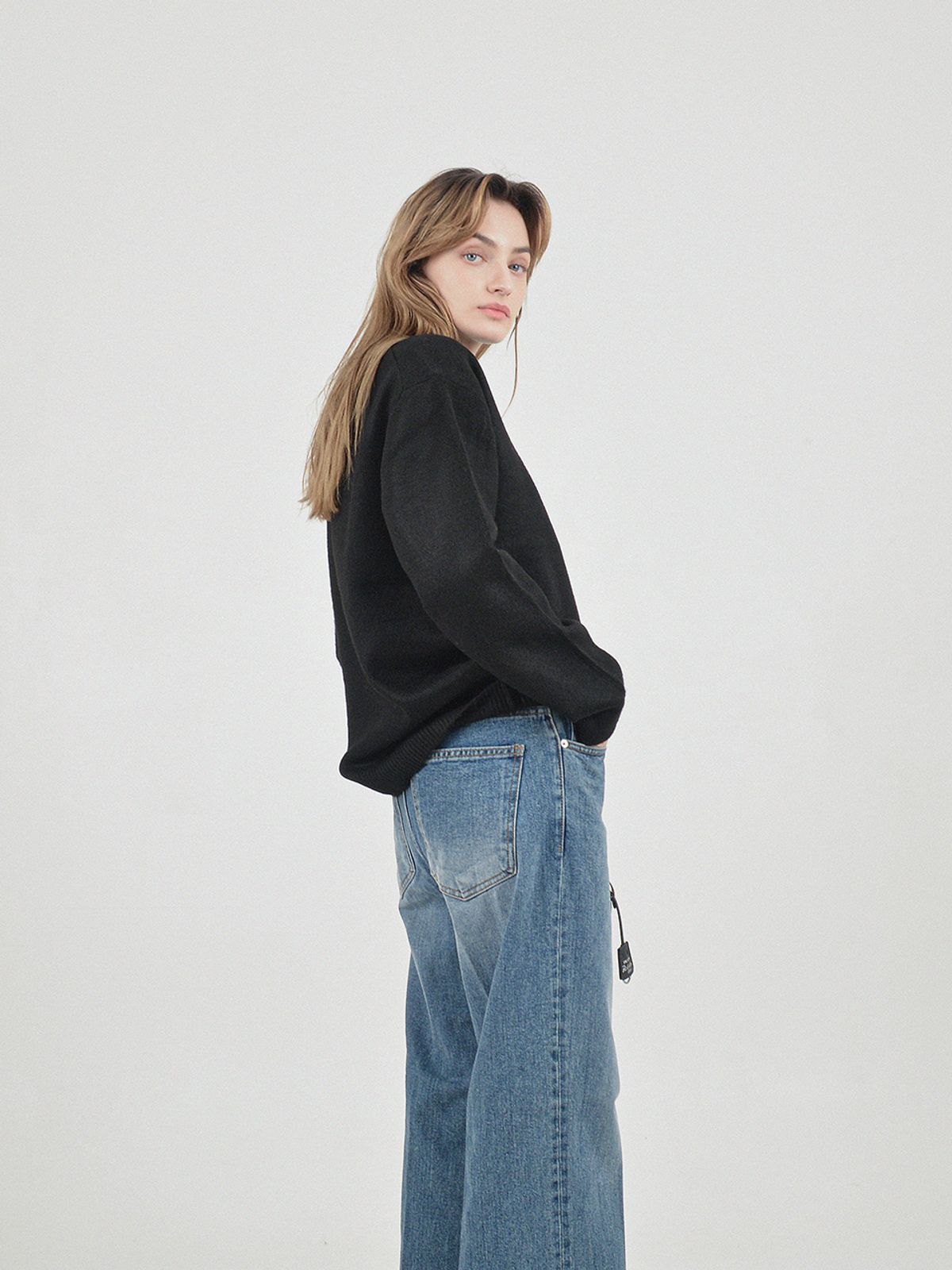 챈세스노이(CHANCE'S NOI) Anti-Filling Soft Wool Knit (Black)
