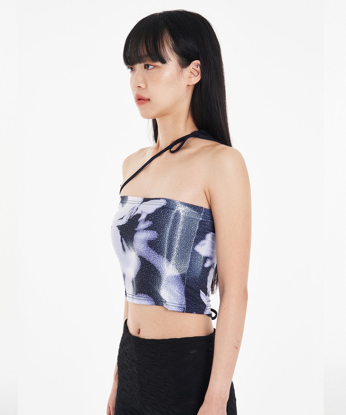 어세이(ASSAY) STRING TUBE TOP DUSTY FLOWER (BLUE)