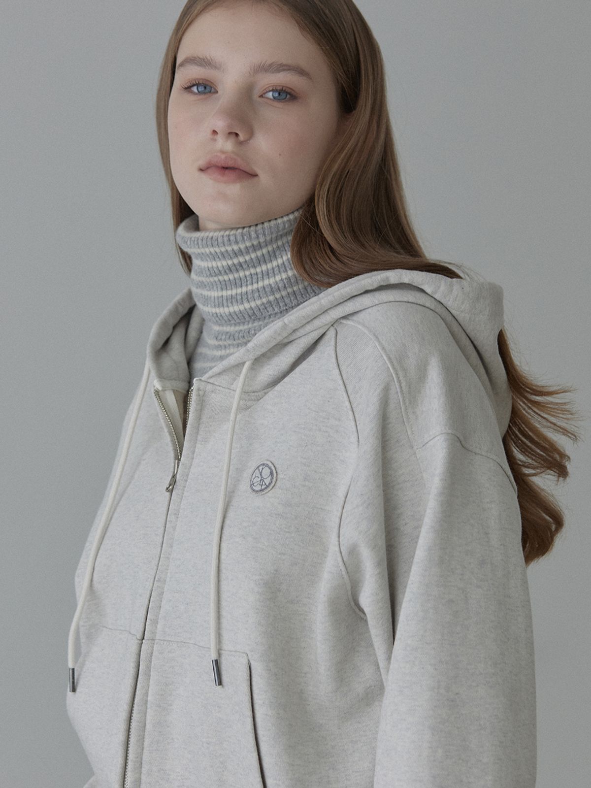논로컬(NONLOCAL) Emblem Logo Hood Zip-Up - Oatmeal