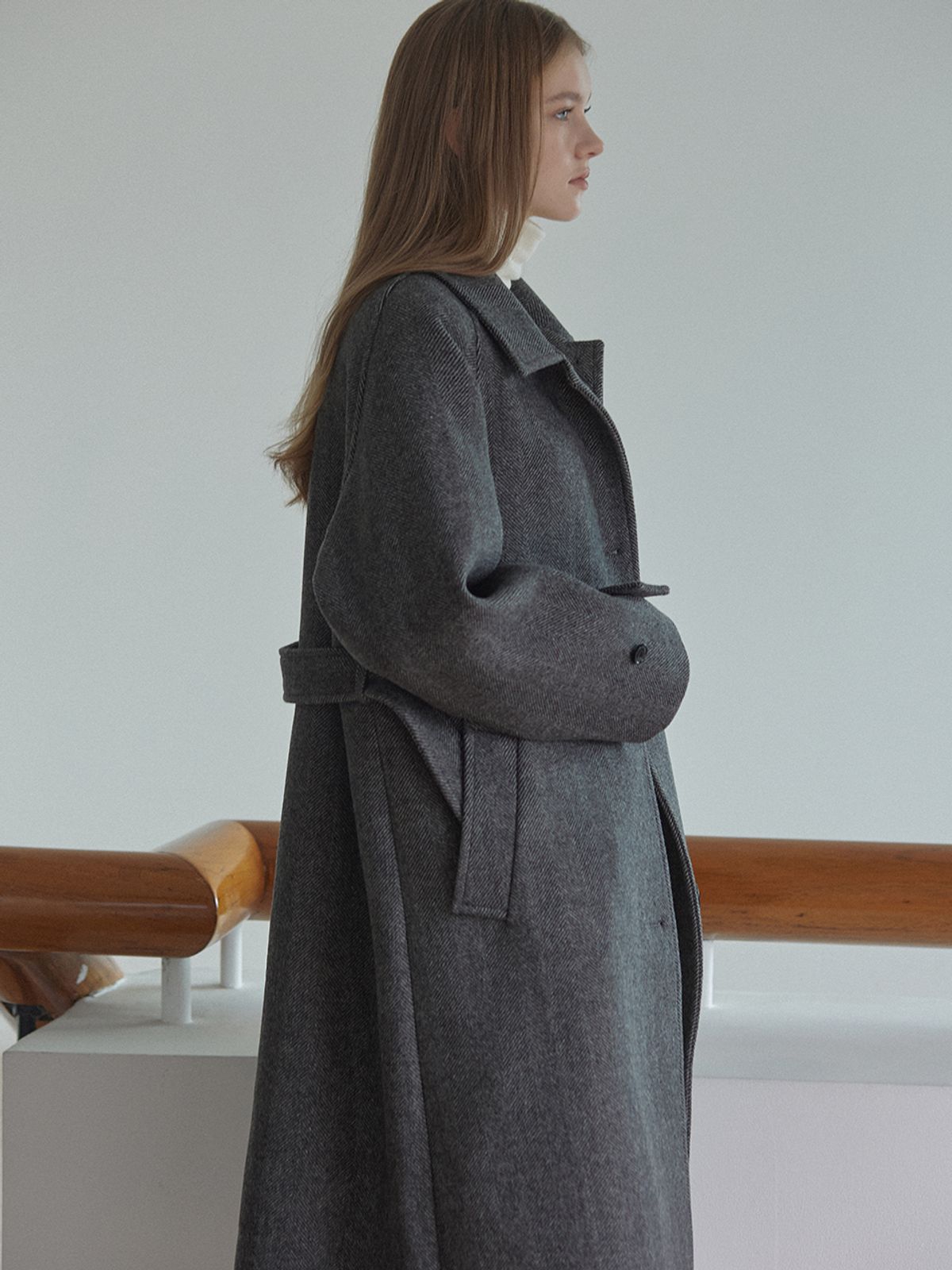 논로컬(NONLOCAL) Wool Raglan Belted Coat - Black