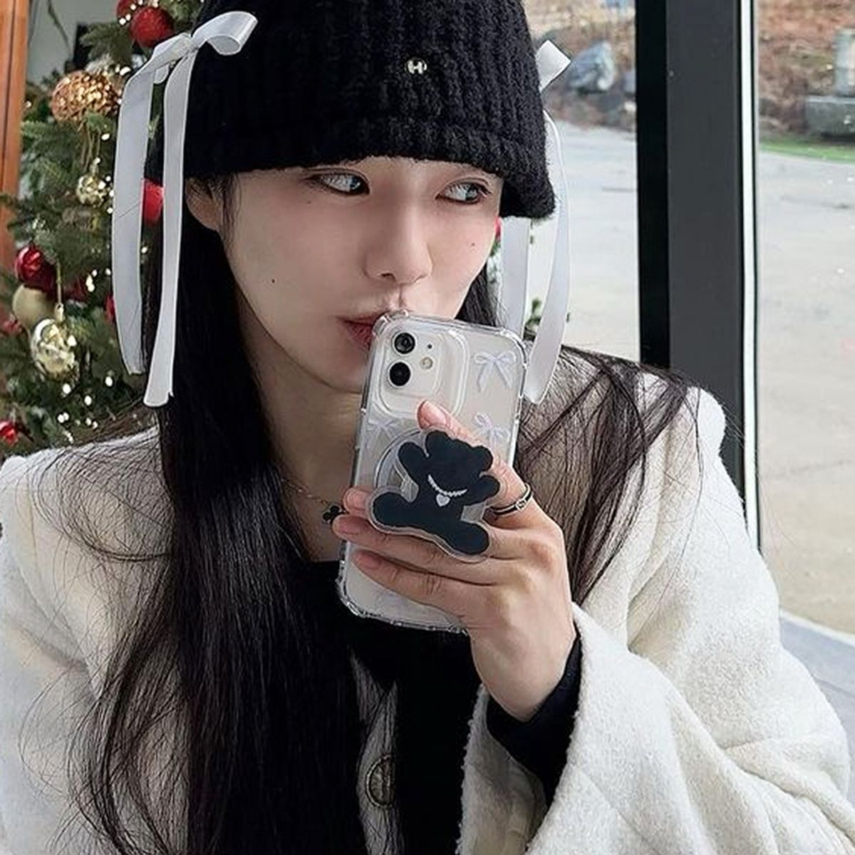 일육팔센치케이스(168CM) 아이폰 맥세이프 그립 스마트톡 거치대 블랙 베어