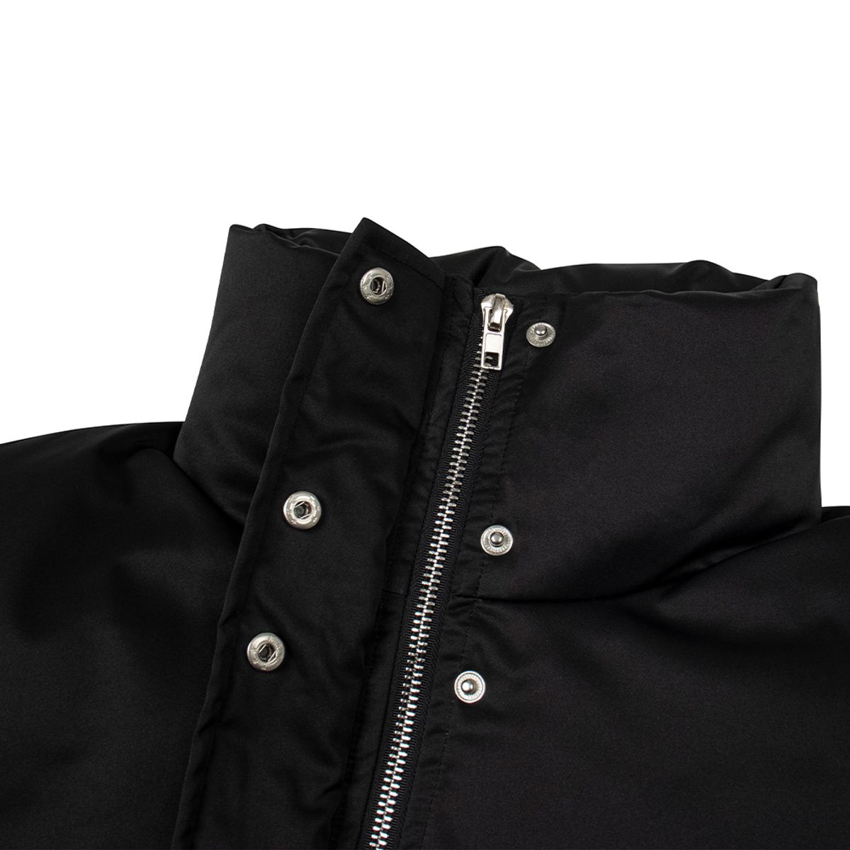 모아(MOAA) 하이넥 숏 푸퍼 패딩 (BLACK)