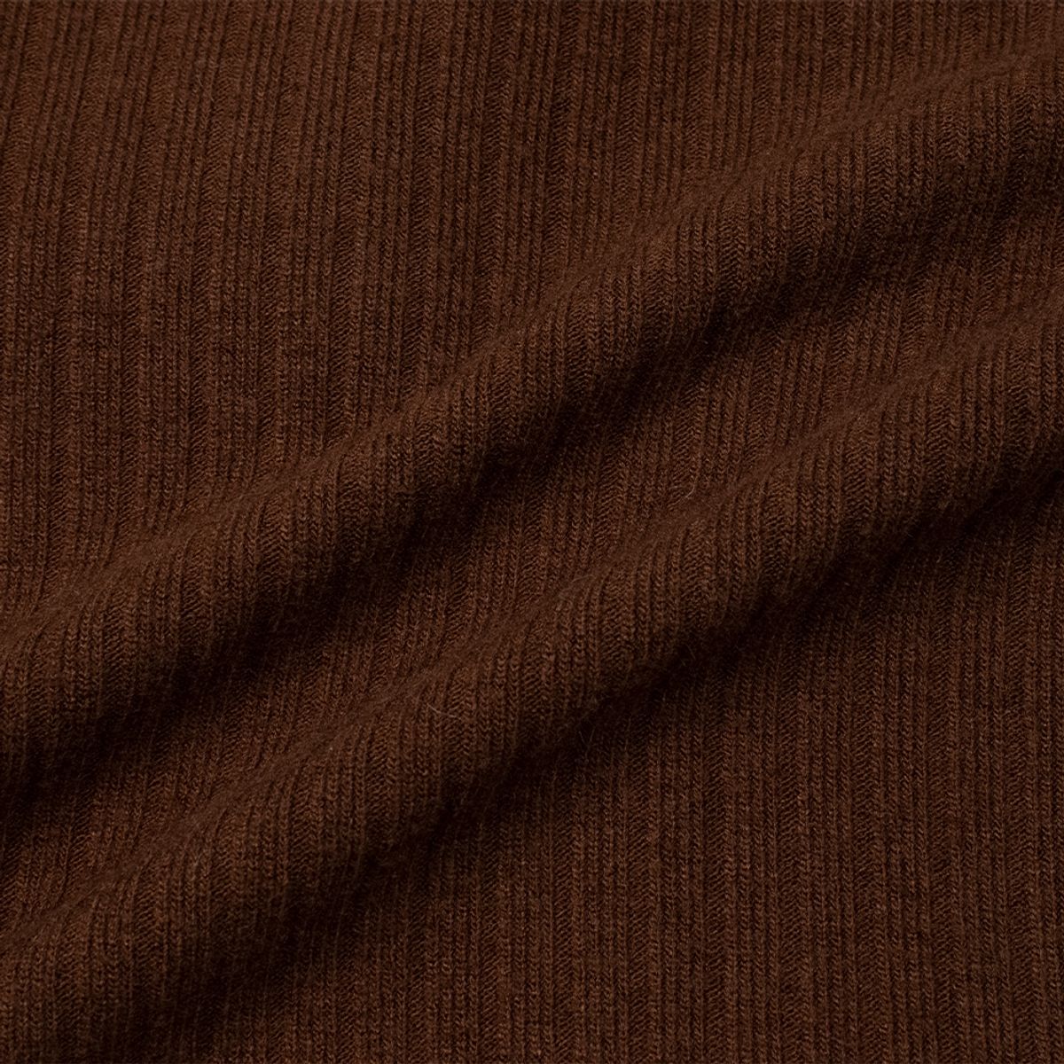 모아(MOAA) 더블 포켓 크롭 후디드 니트 (BROWN)