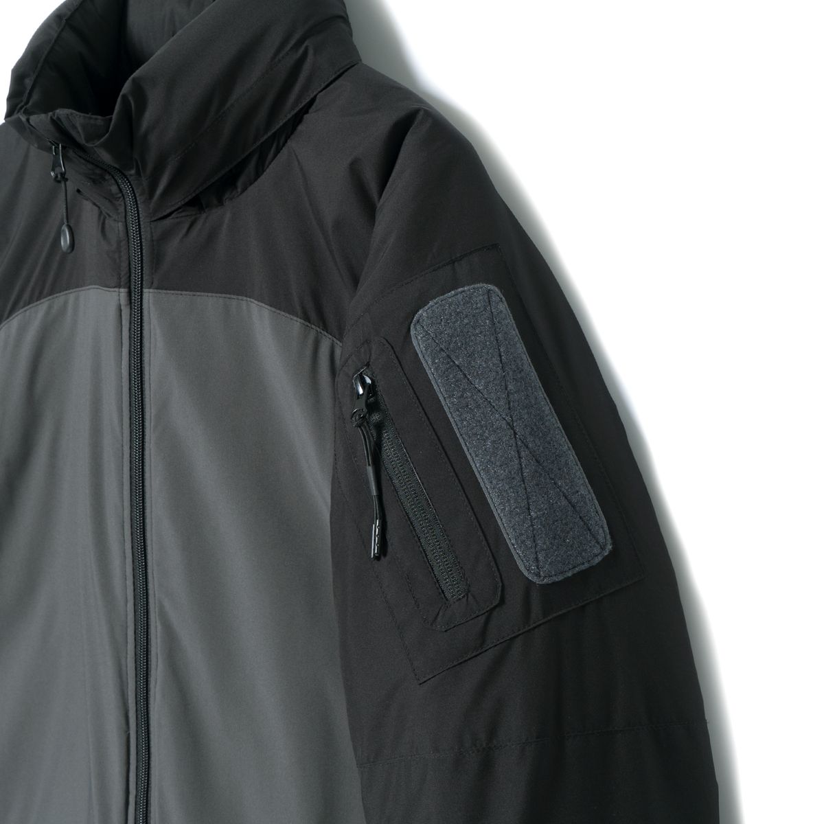 퓨처랩(FUTURE LAB) INSULATED PCU JACKET - BLACK