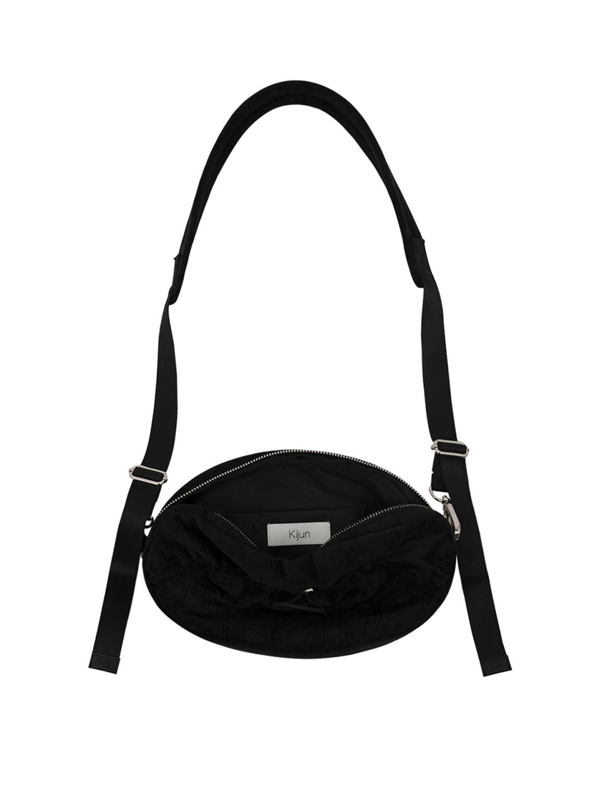 기준(KIJUN) Velvet Pecan Bag Black