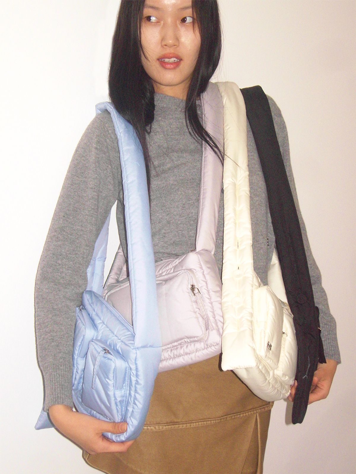 기준(KIJUN) Pillow Cross Bag Sky Blue