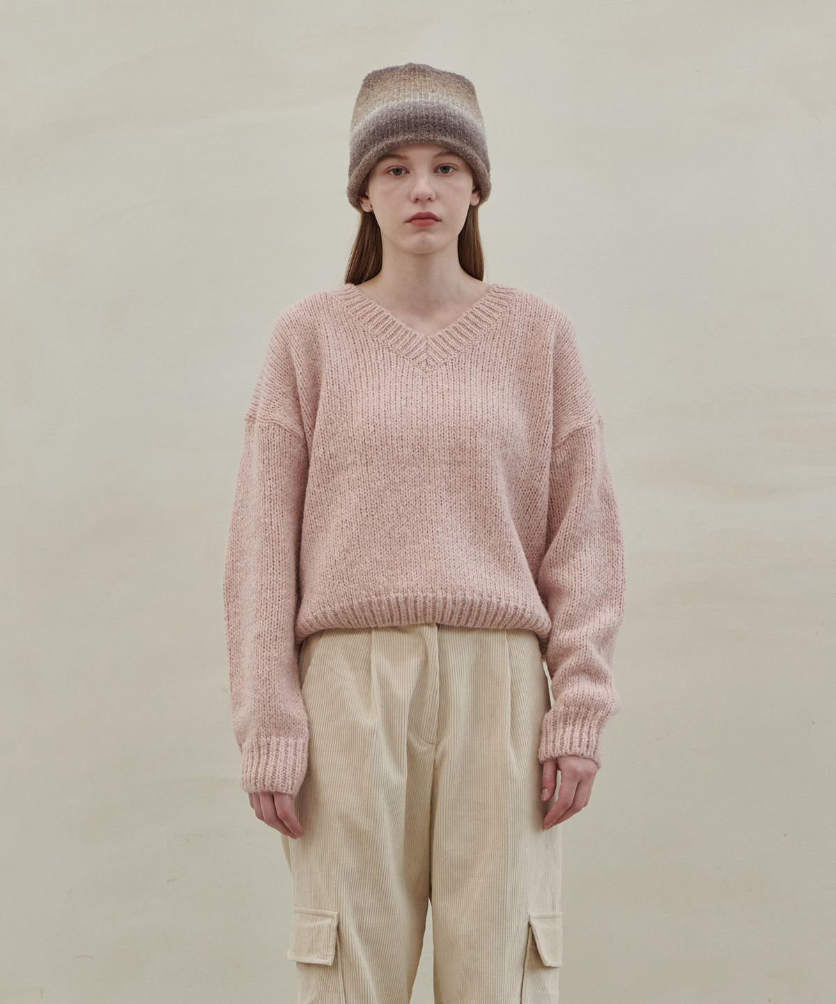 판도라핏(PANDORAFIT) Anna V-neck Alphaka Knit