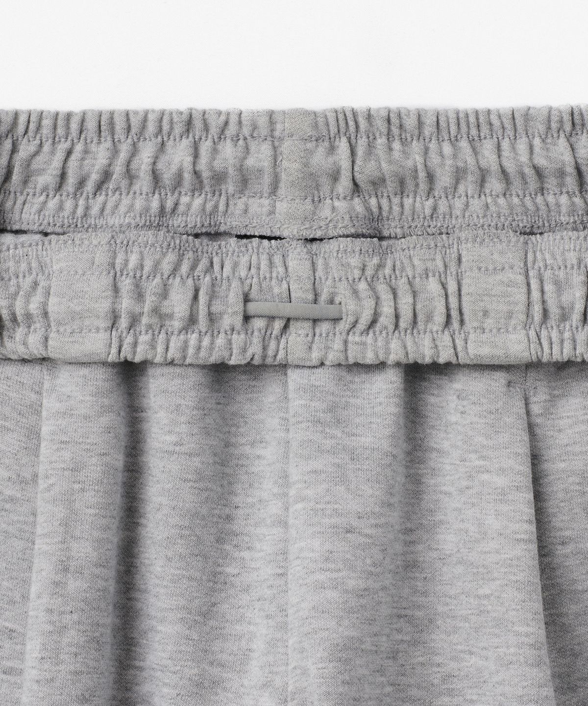 무신사 스탠다드 키즈(MUSINSA STANDARD KIDS) 더블 니트 원 턱 와이드 스웨트 쇼츠 [미디엄 그레이]