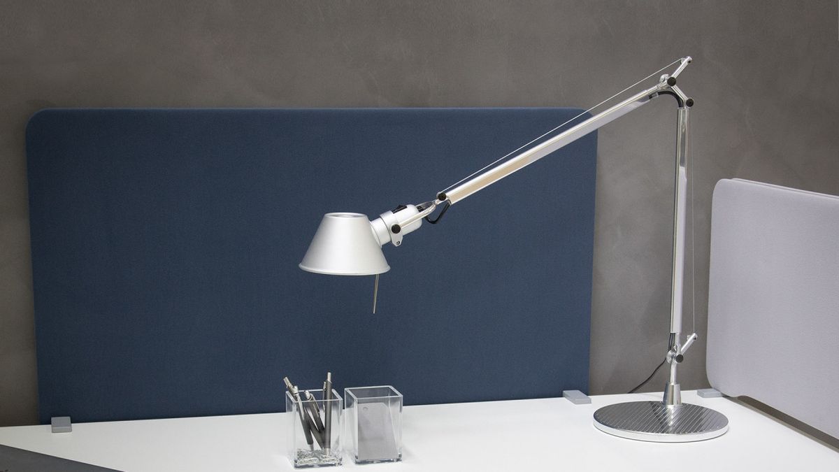 아르테미데(ARTEMIDE) 톨로메오 테이블램프