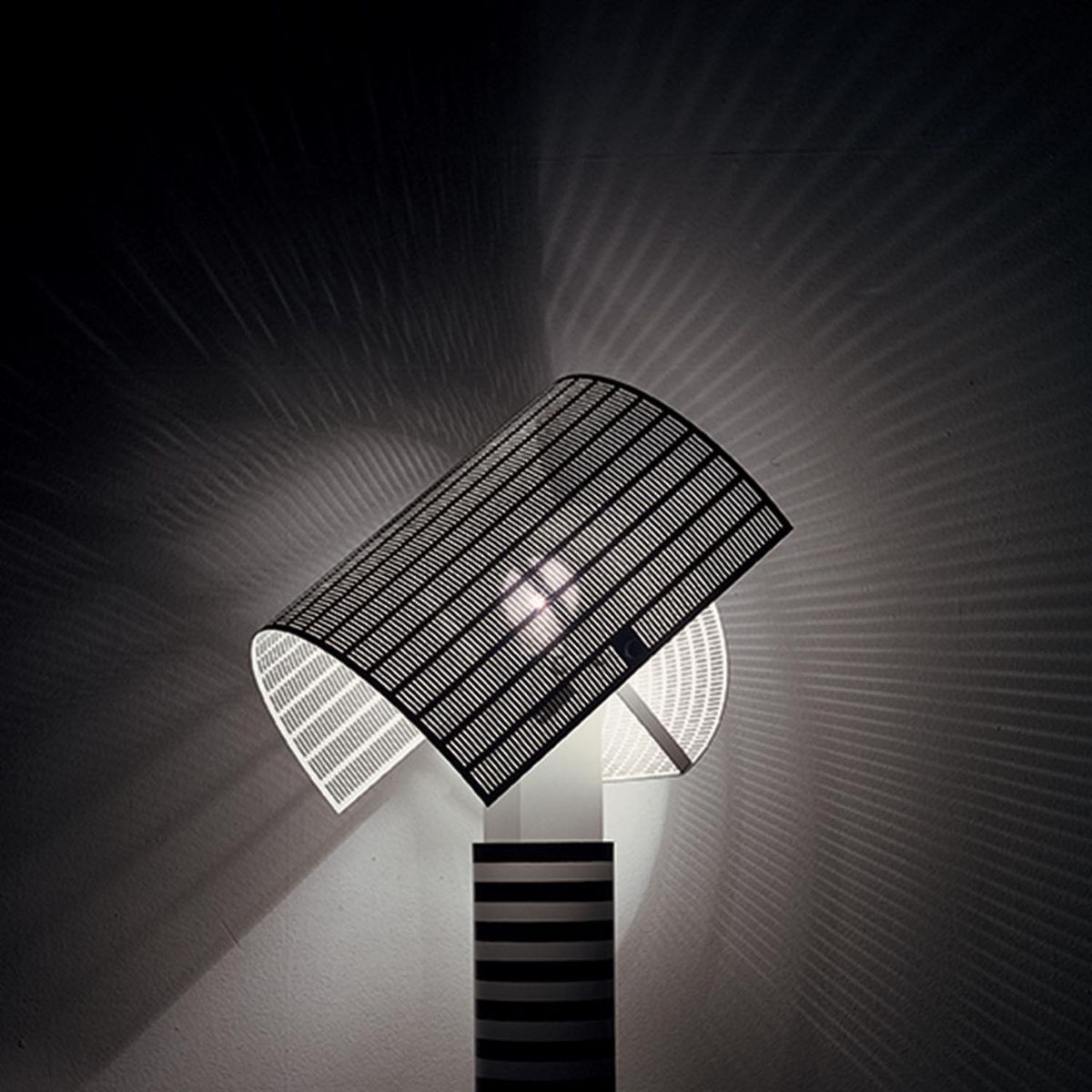 아르테미데(ARTEMIDE) 쇼군 테이블 램프