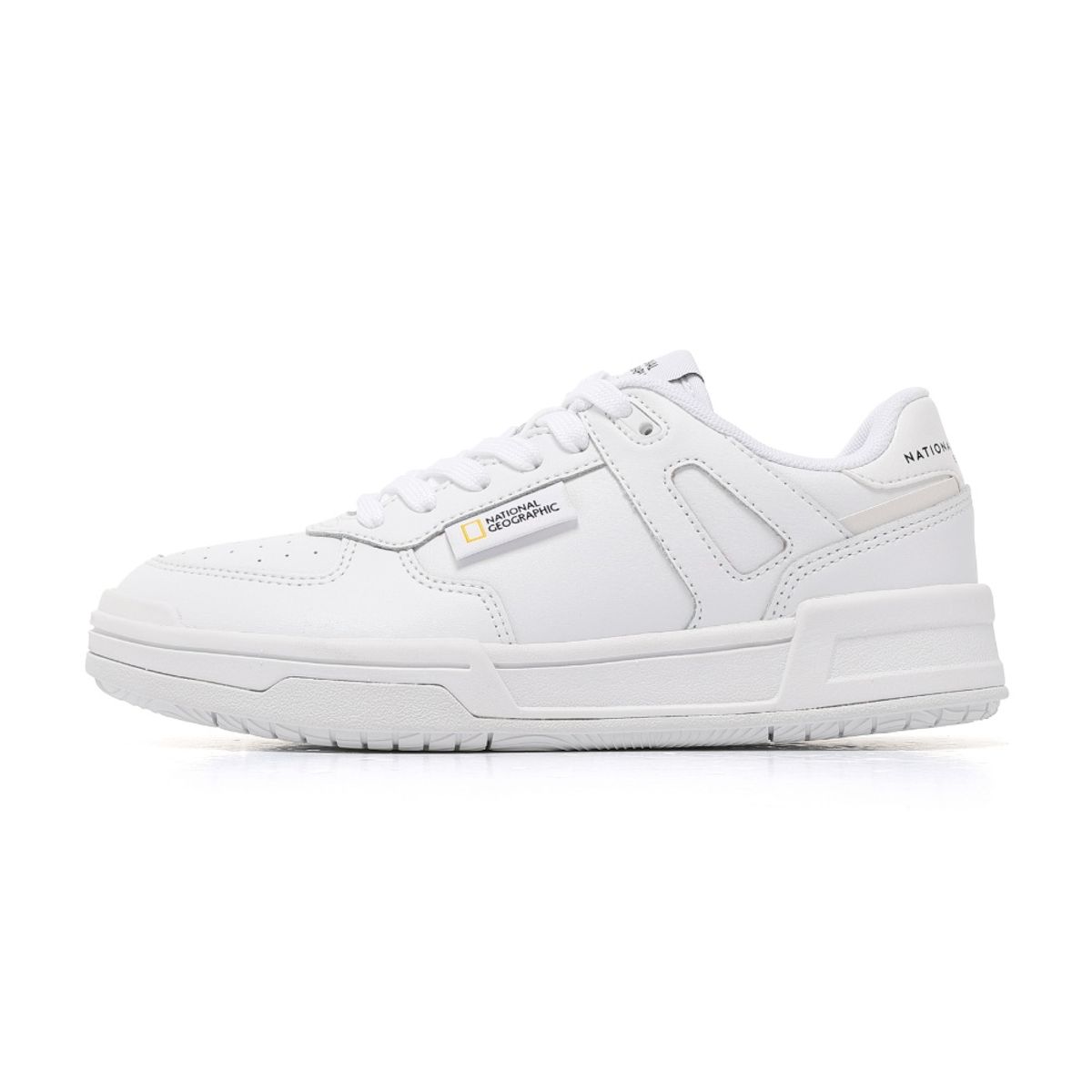 내셔널지오그래픽(NATIONALGEOGRAPHIC) N245USN312 로카 V2 WHITE
