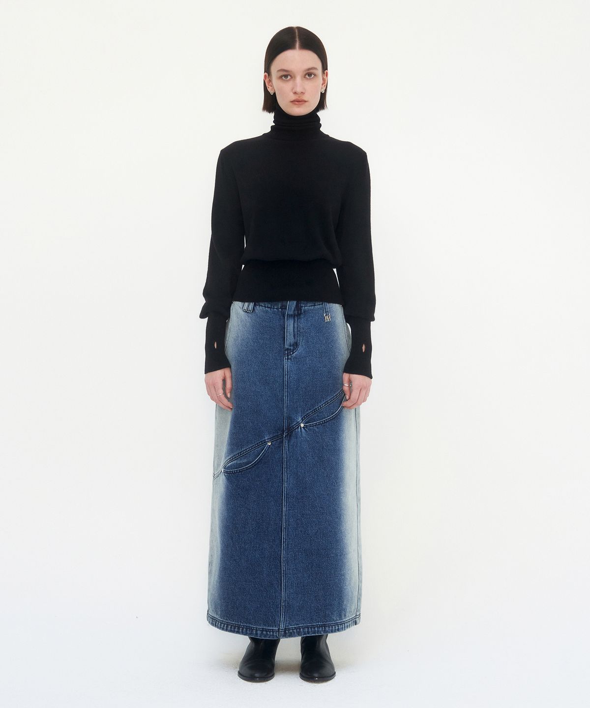 트리밍버드(TREEMINGBIRD) Curved Pocket Cut Denim Skirt [ Blue ]
