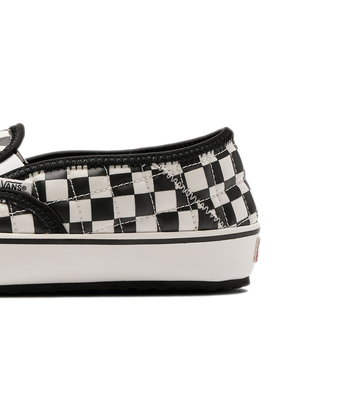 반스(VANS) 슬립-ER 2 - (체커보드) 블랙:클래식 화이트 / VN0A4UWOIB81