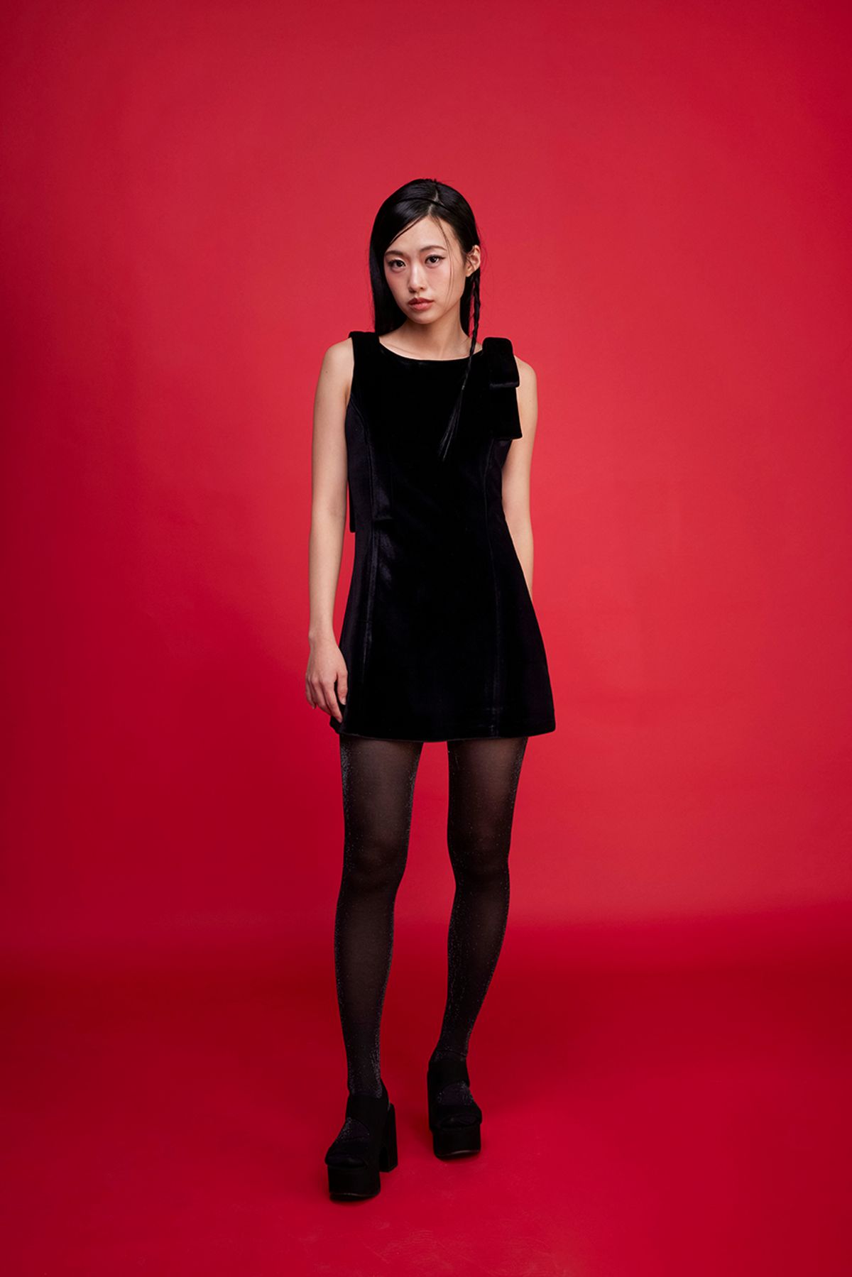 카프리슈(CAPRICIEUX) Velvet ribbon dress (black)