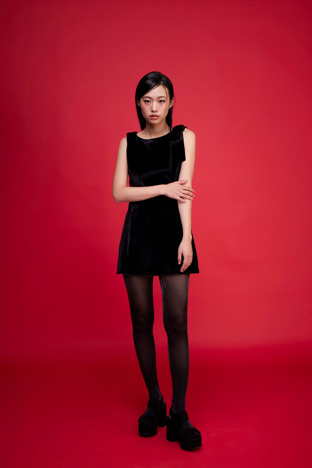 카프리슈(CAPRICIEUX) Velvet ribbon dress (black)