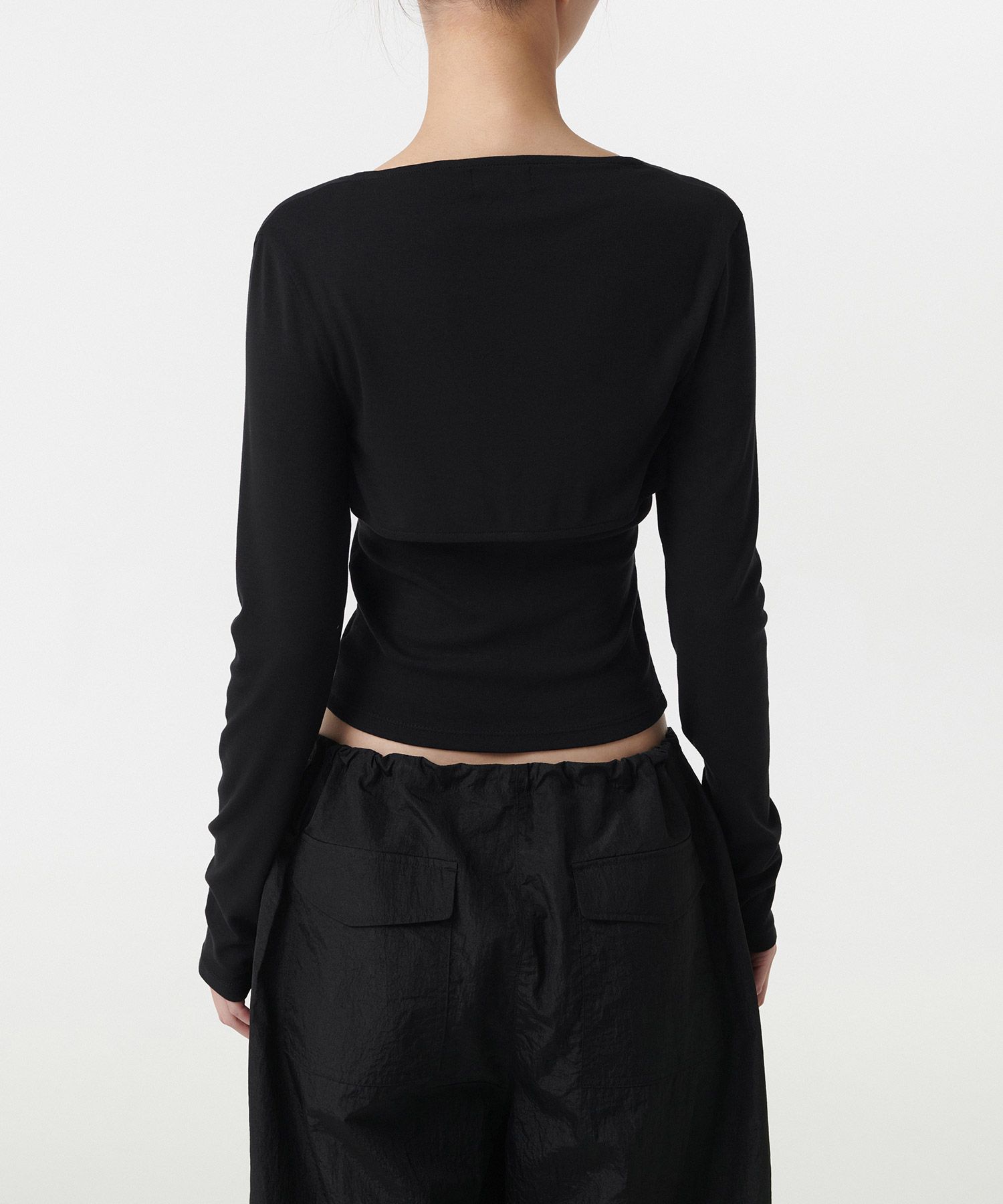 rest&recreation MUSINSA ボレロ　ブラック 長袖 トップス rest&recreation MUSINSA ボレロ ブラック 長袖 トップス