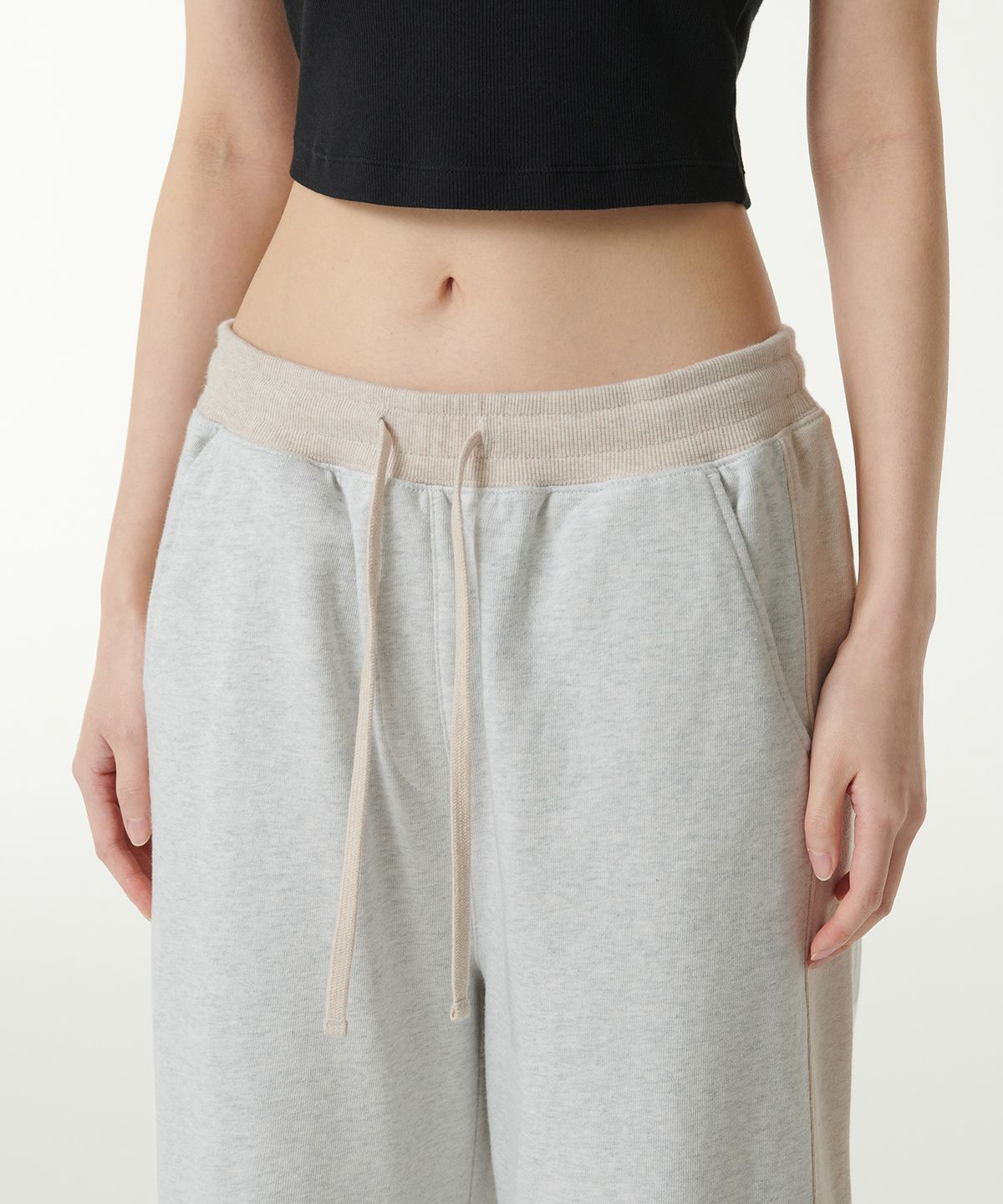 무신사 스탠다드 우먼(MUSINSA STANDARD WOMAN) 우먼즈 사이드 패널 라운지 스웨트 팬츠 [오트밀/헤더 베이지]
