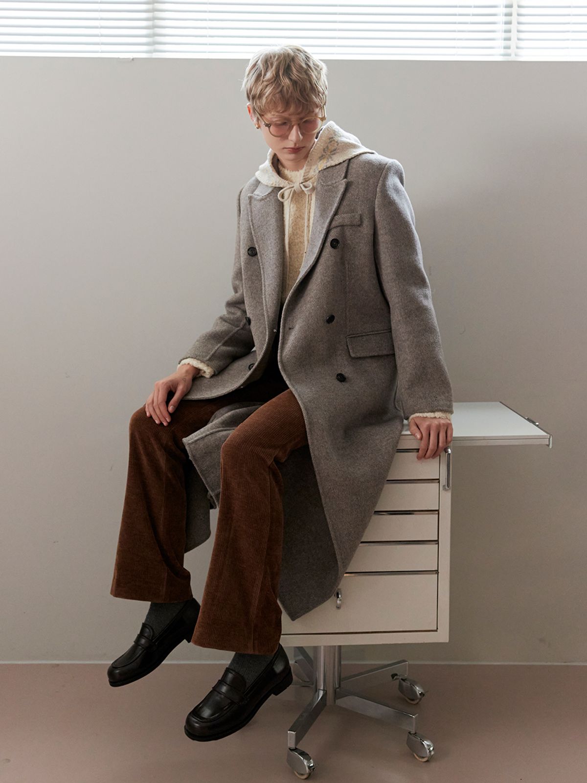 오앨(OUEL) HANDMAD WOOL COAT_GREY