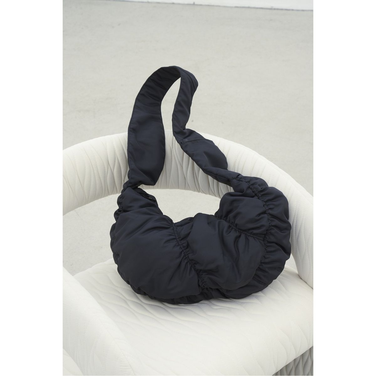 래코드(RECODE) Candy Balloon Bag_RYBAW23802BKX