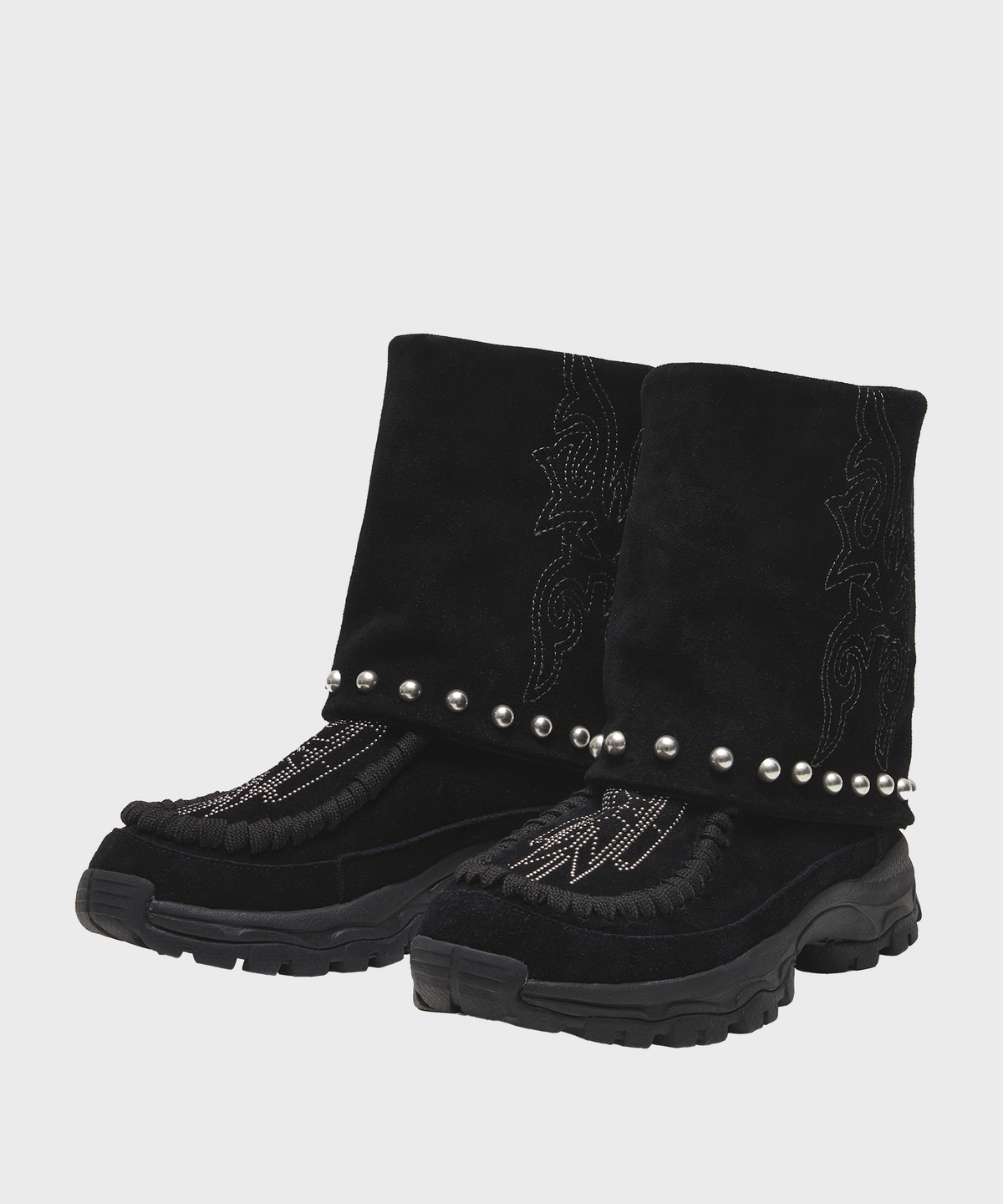 노츠(NOTTZ) [WESKEN X NOTTZ] WESTERN SYMBOL STUDDED BOOTS BLACK