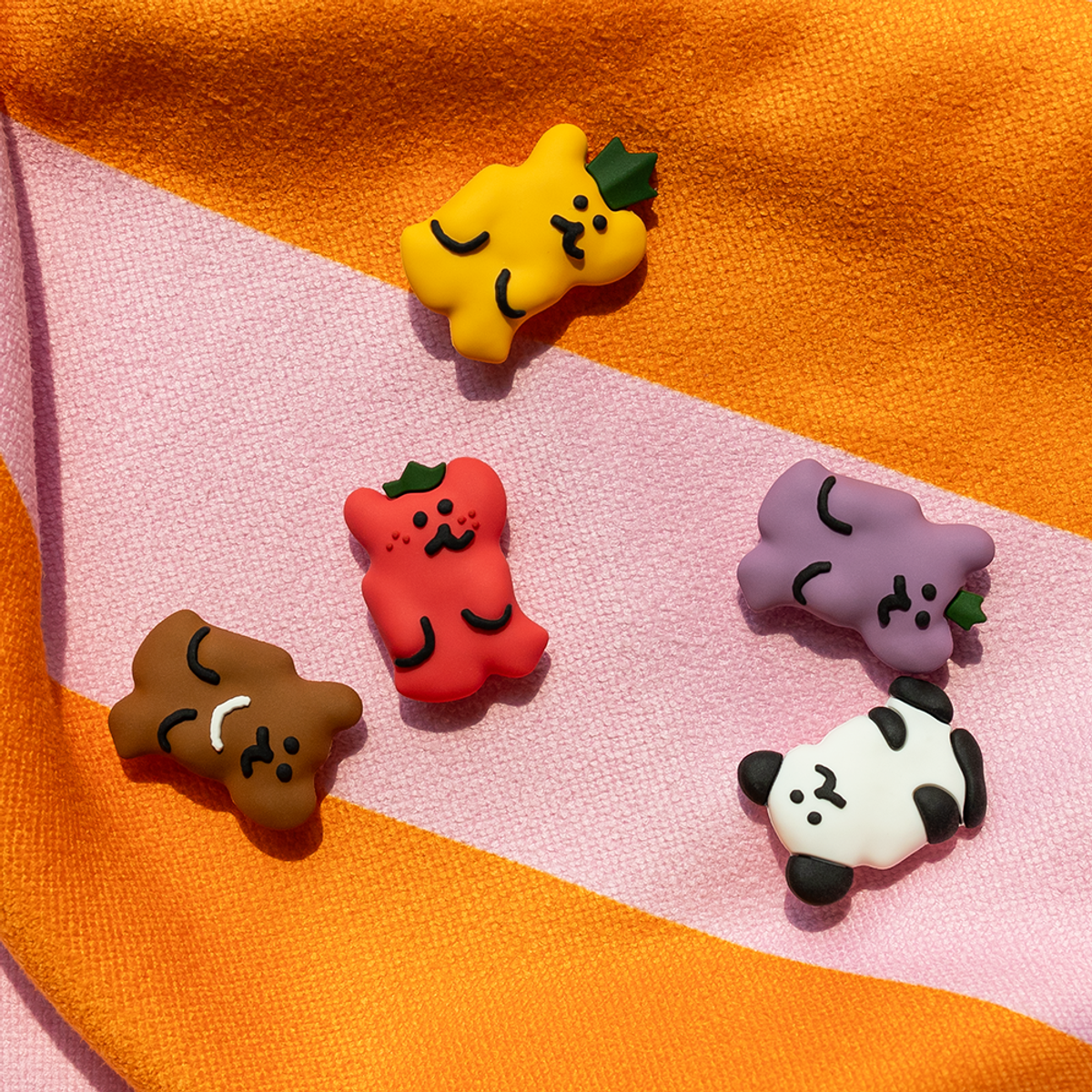 다이노탱(DINOTAENG) Clog Buttonz Set