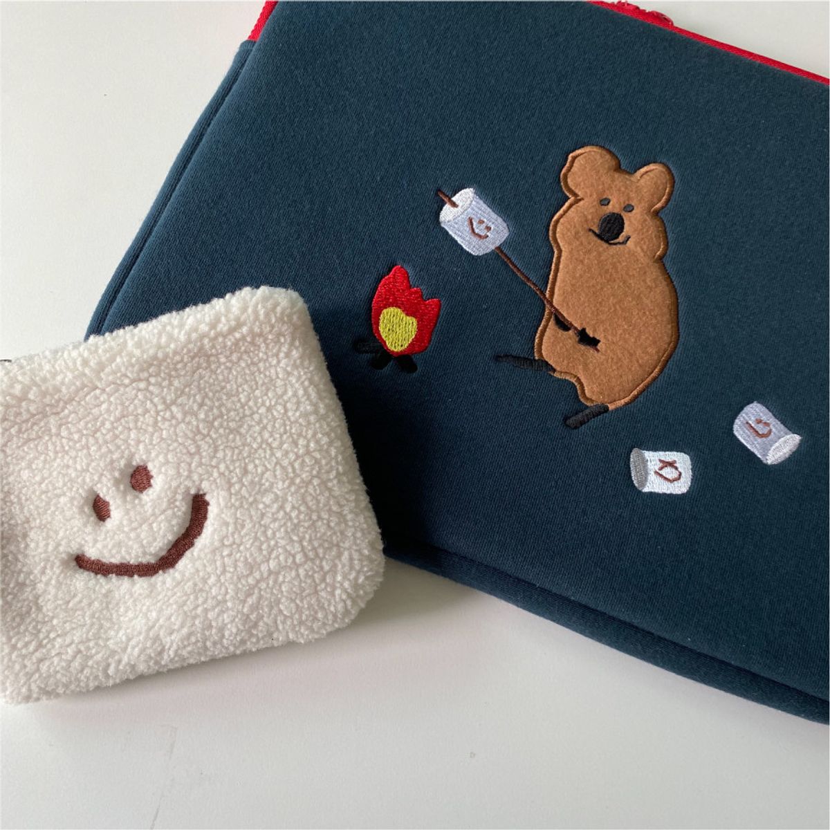 다이노탱(DINOTAENG) [S`MORE] Laptop / IPAD Pouch