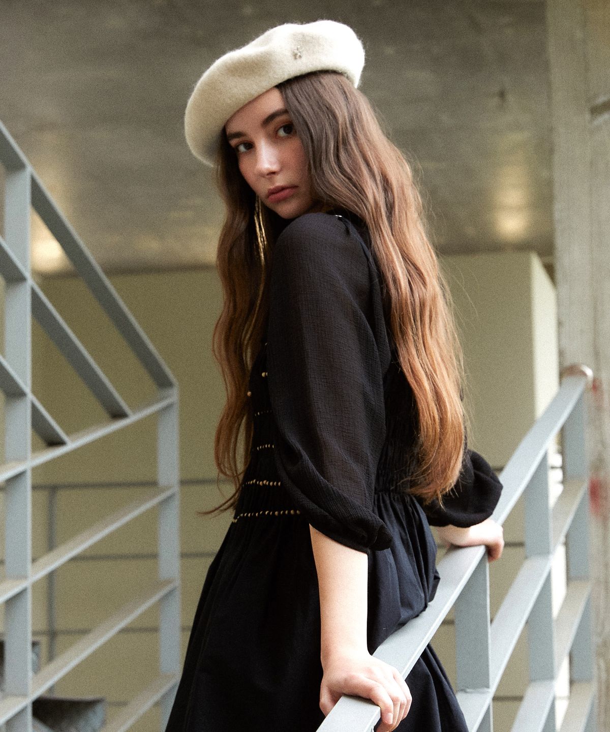 엘케블룸(ELKE BLOEM) ADORABLE WOOL BEIGE BERET
