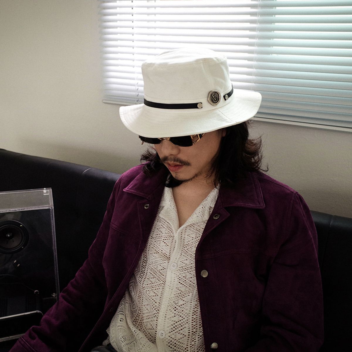 빈스모크(VINSMOKE) Western Bucket hat [WHITE]