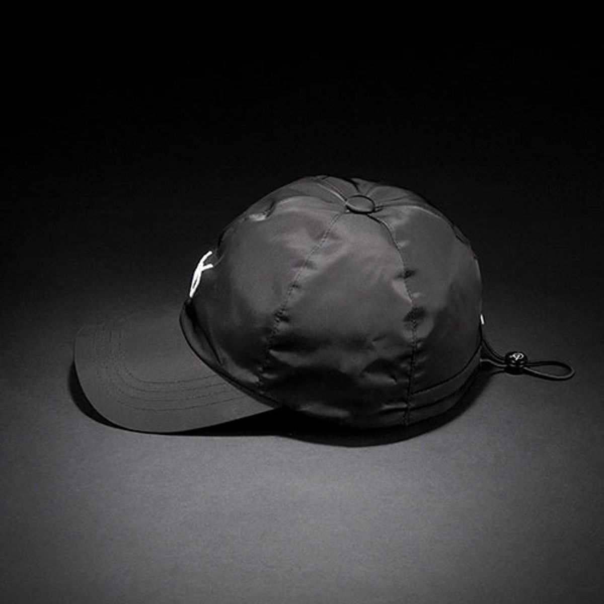빈스모크(VINSMOKE) OV Sports [BLACK] 볼캡 [SOFT FIT]